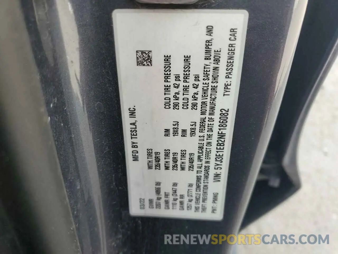 13 fotografías del automóvil dañado 5YJ3E1EB2NF186082 TESLA MODEL 3 2022