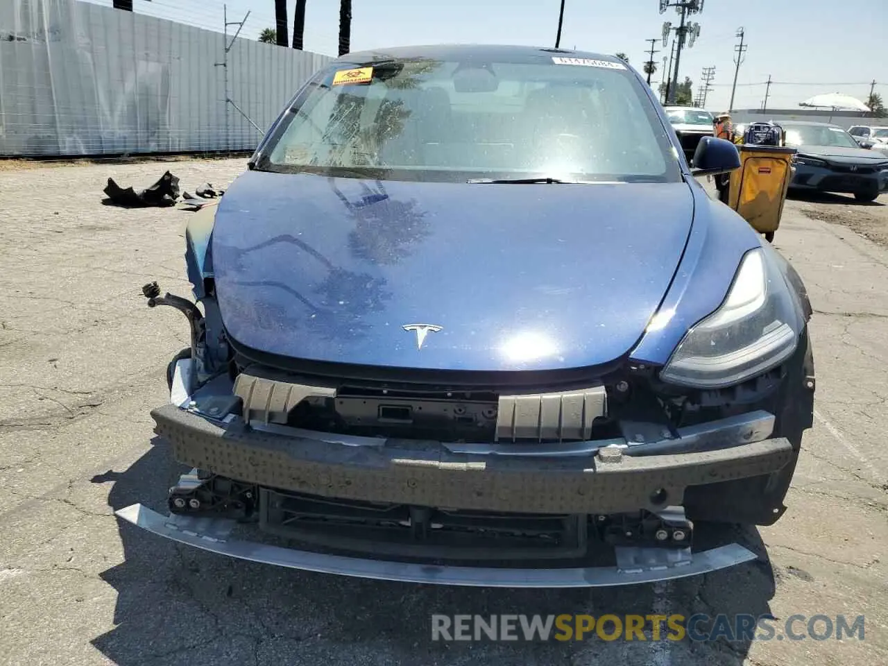 5 fotografías del automóvil dañado 5YJ3E1EB2NF188608 TESLA MODEL 3 2022