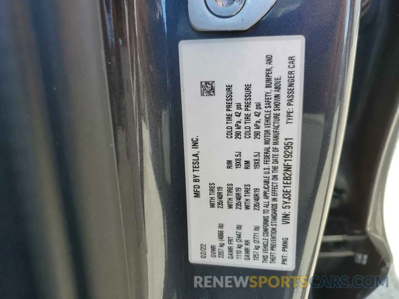 12 fotografías del automóvil dañado 5YJ3E1EB2NF192951 TESLA MODEL 3 2022