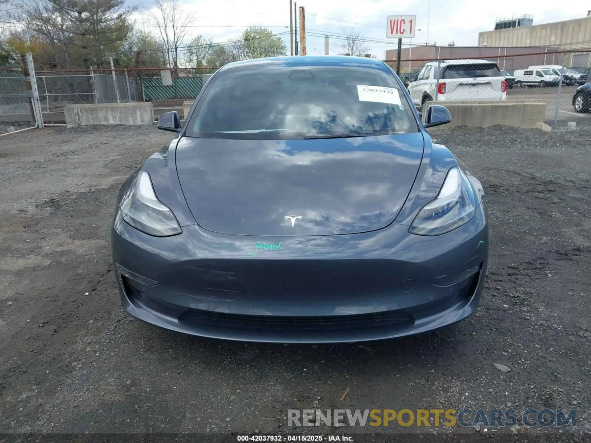 12 fotografías del automóvil dañado 5YJ3E1EB2NF203477 TESLA MODEL 3 2022