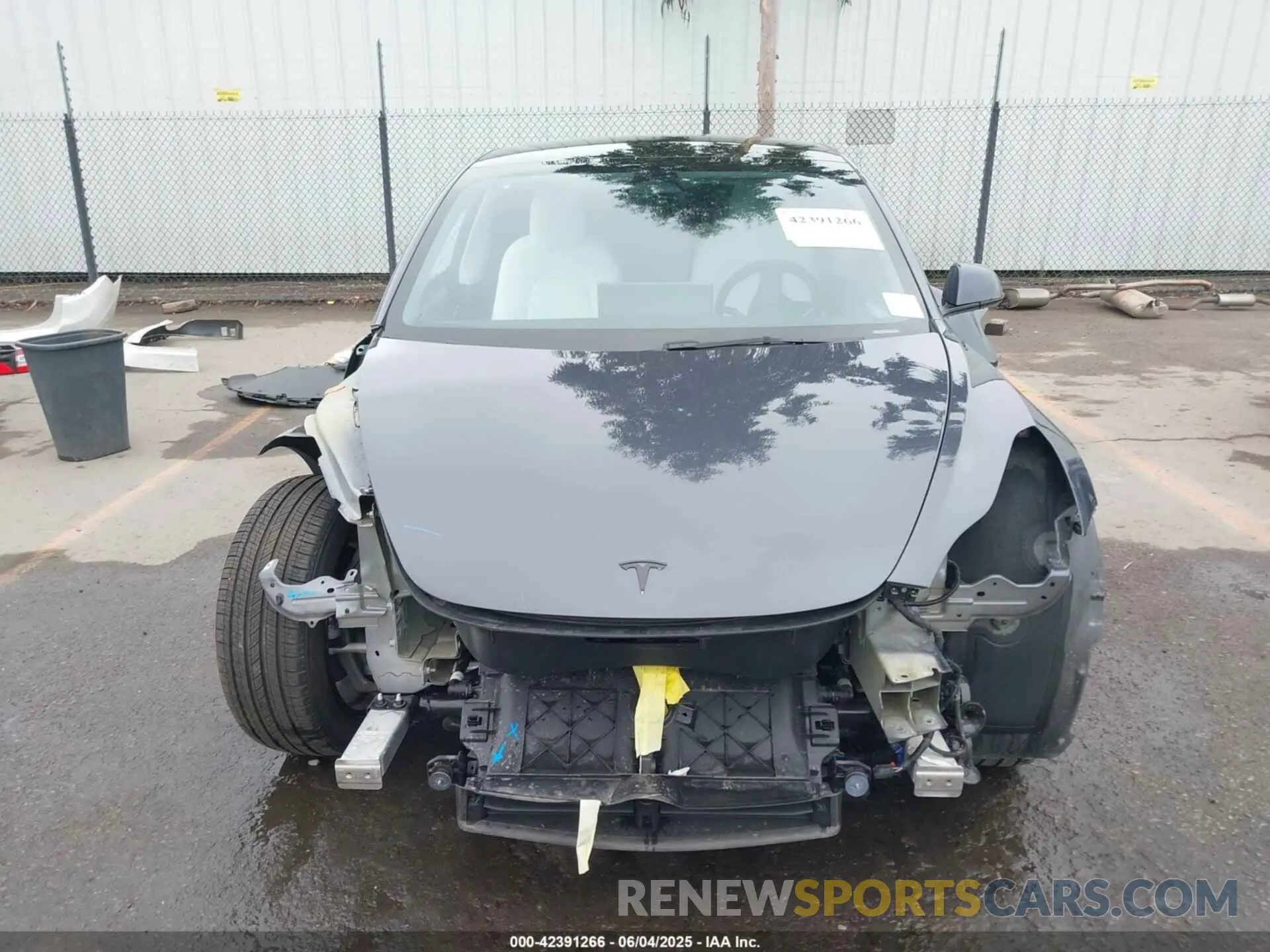 12 fotografías del automóvil dañado 5YJ3E1EB2NF259483 TESLA MODEL 3 2022