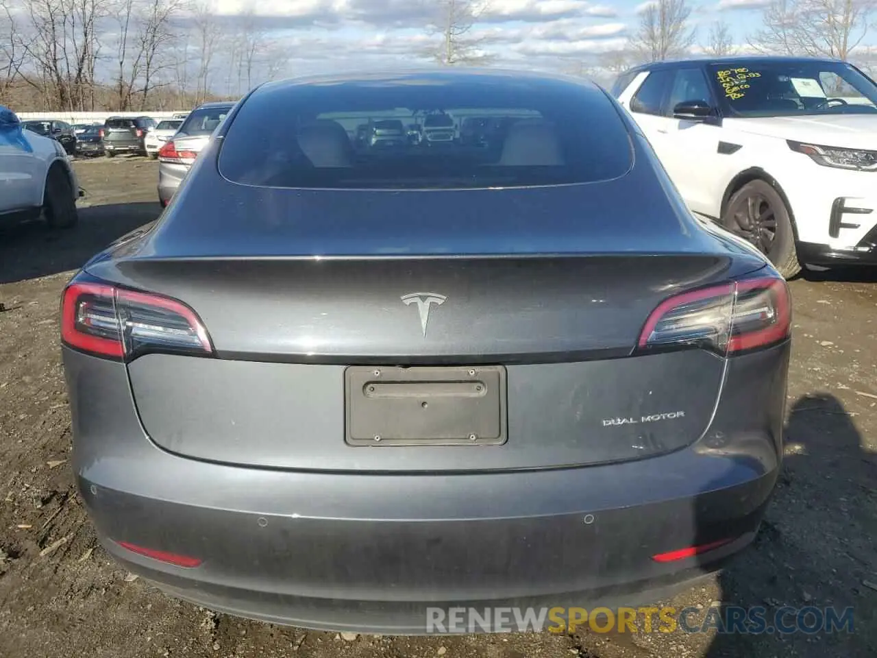 6 fotografías del automóvil dañado 5YJ3E1EB2NF261637 TESLA MODEL 3 2022