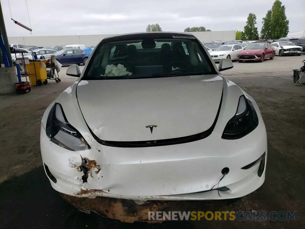 5 fotografías del automóvil dañado 5YJ3E1EB2NF267485 TESLA MODEL 3 2022