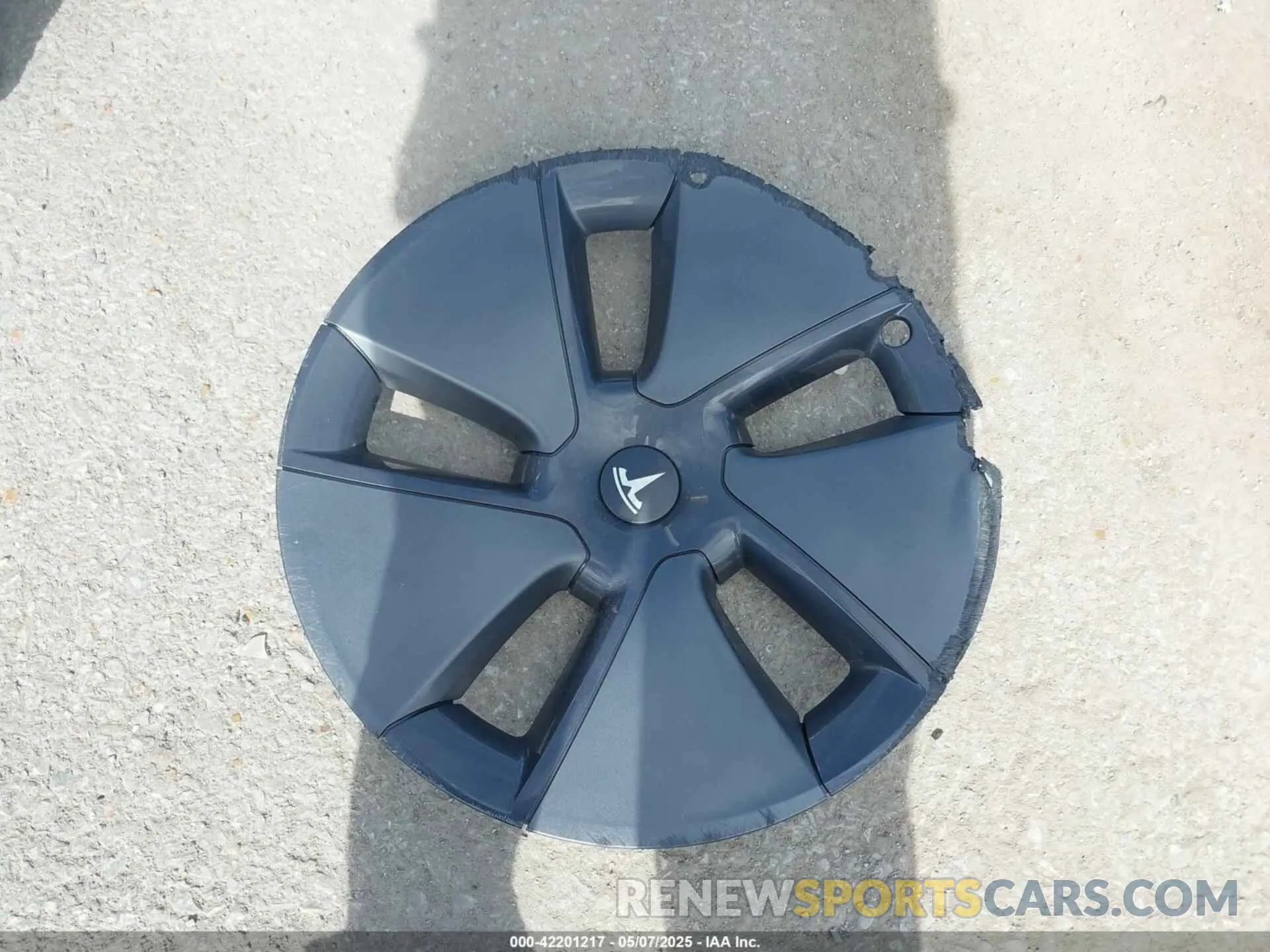 12 fotografías del automóvil dañado 5YJ3E1EB2NF313445 TESLA MODEL 3 2022