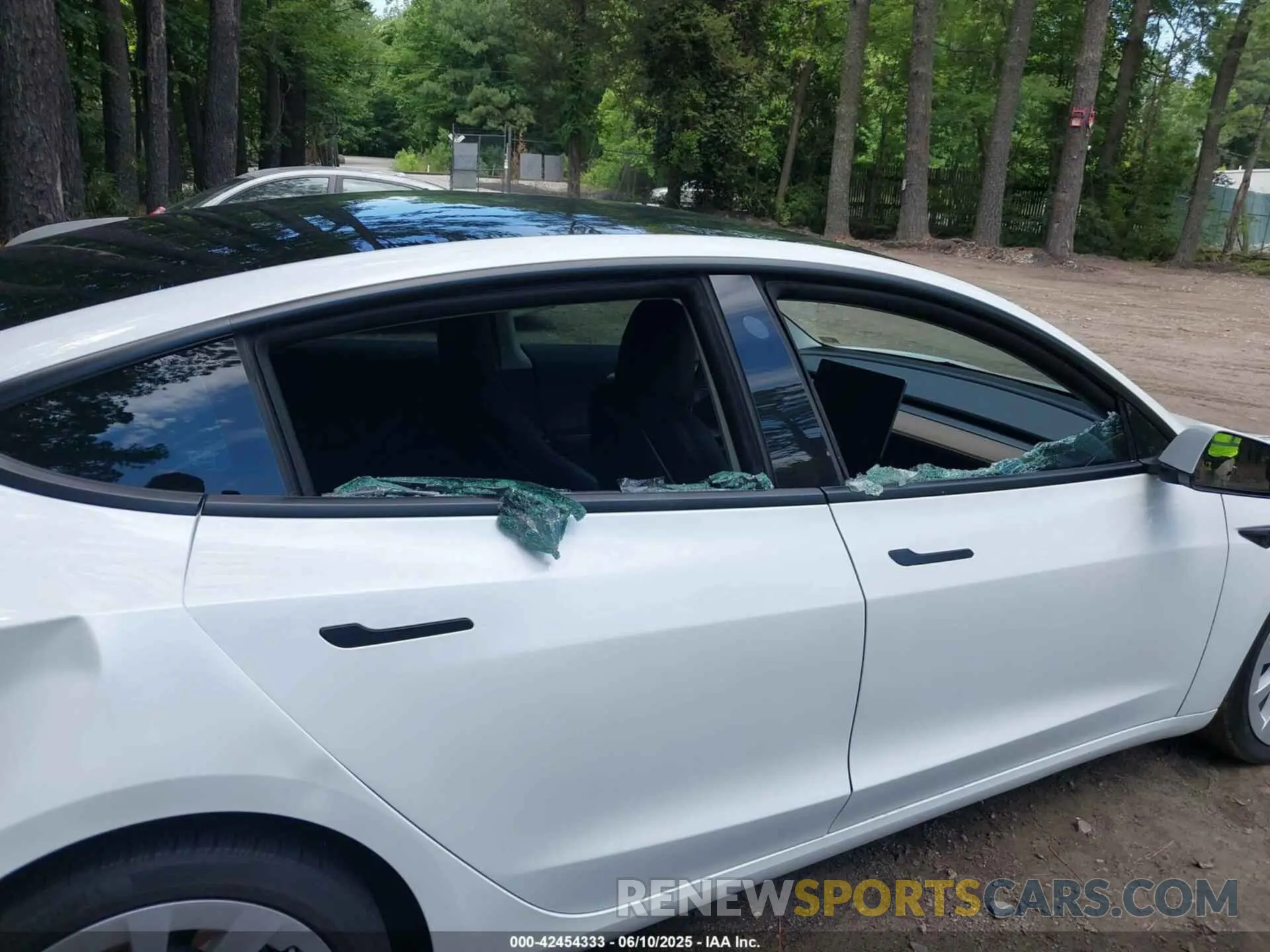 20 fotografías del automóvil dañado 5YJ3E1EB2NF359485 TESLA MODEL 3 2022