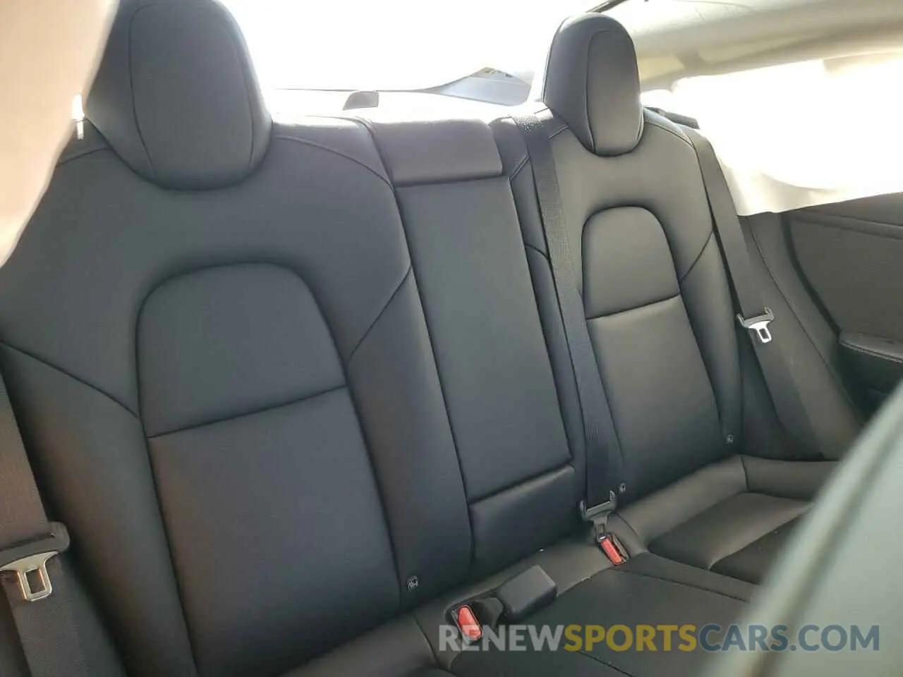 10 fotografías del automóvil dañado 5YJ3E1EB2NF359955 TESLA MODEL 3 2022