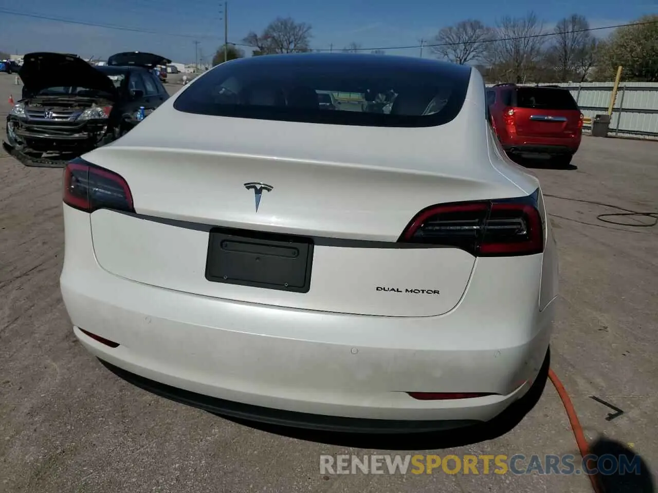 6 fotografías del automóvil dañado 5YJ3E1EB2NF359955 TESLA MODEL 3 2022