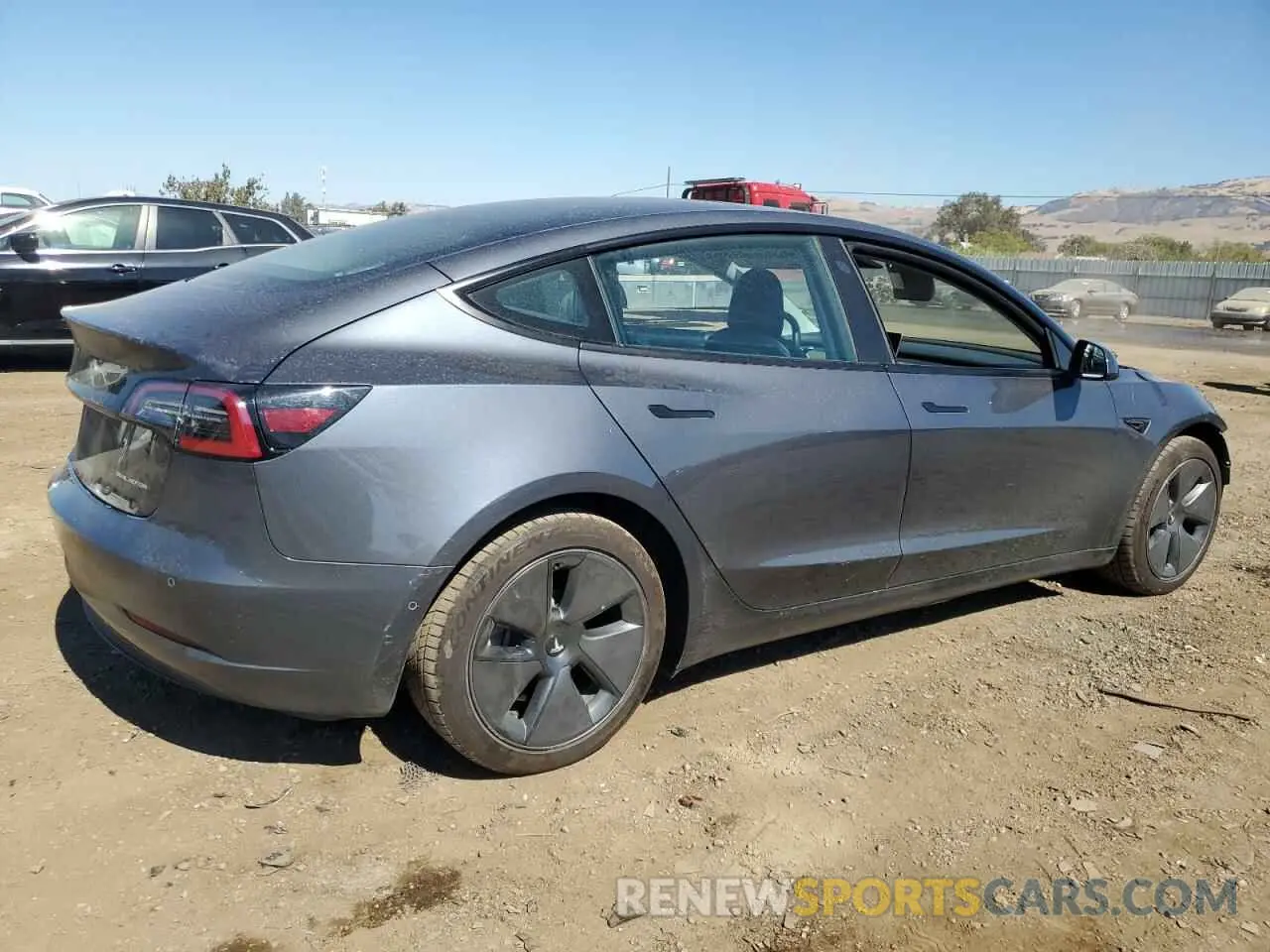 3 fotografías del automóvil dañado 5YJ3E1EB3NF123847 TESLA MODEL 3 2022