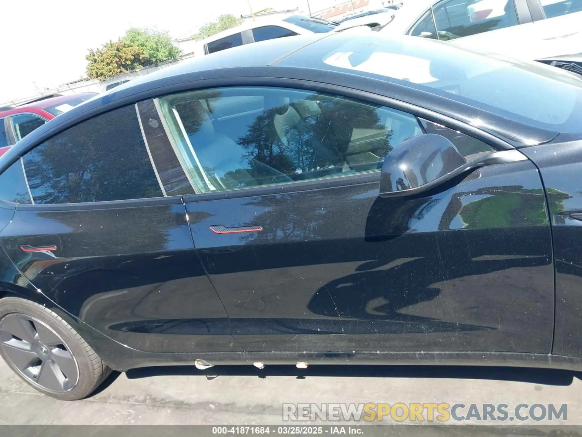 14 fotografías del automóvil dañado 5YJ3E1EB3NF133844 TESLA MODEL 3 2022