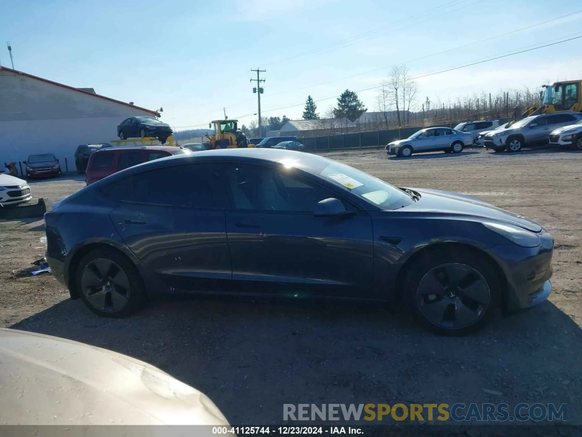 13 fotografías del automóvil dañado 5YJ3E1EB3NF138932 TESLA MODEL 3 2022