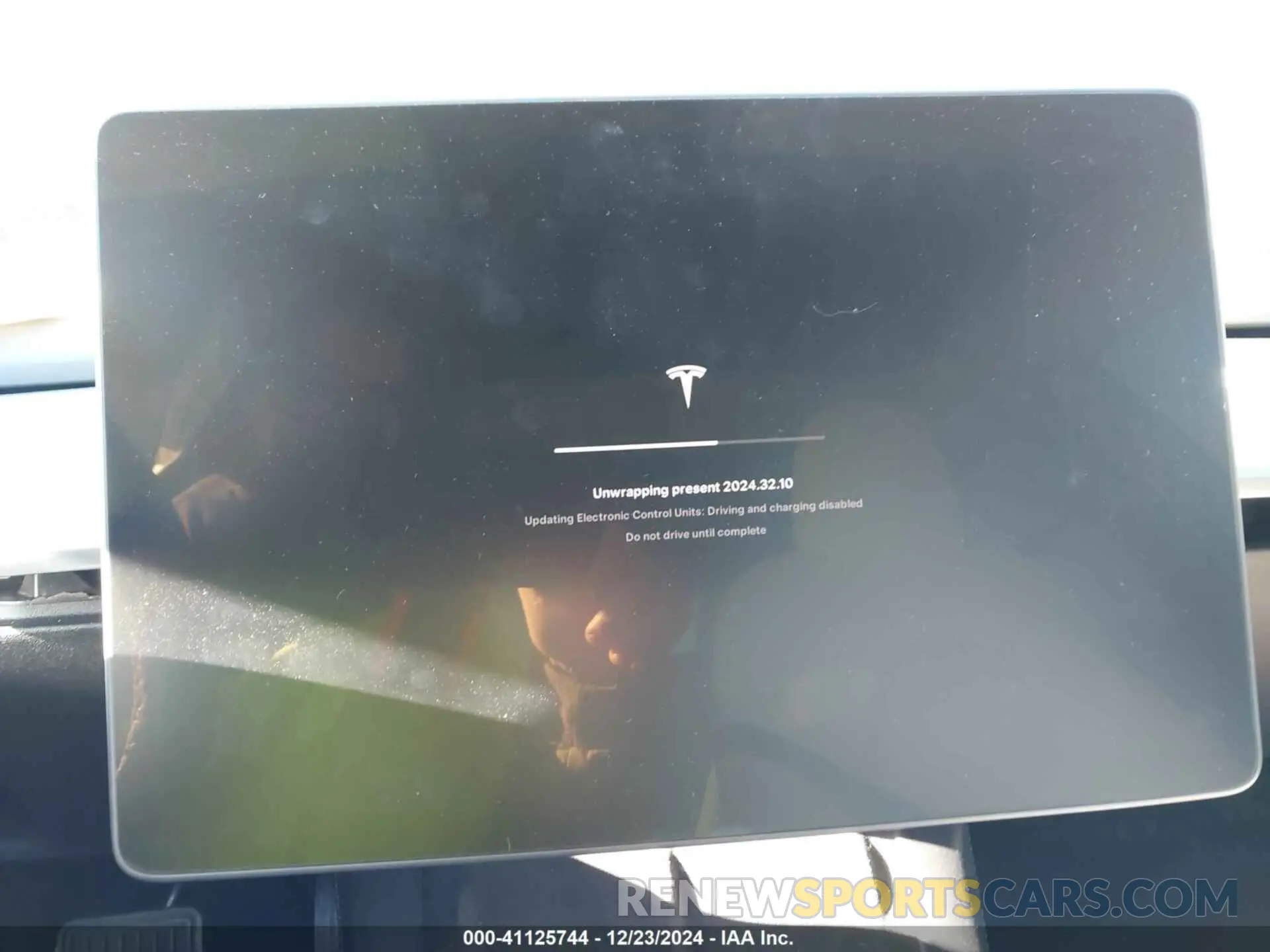 17 fotografías del automóvil dañado 5YJ3E1EB3NF138932 TESLA MODEL 3 2022