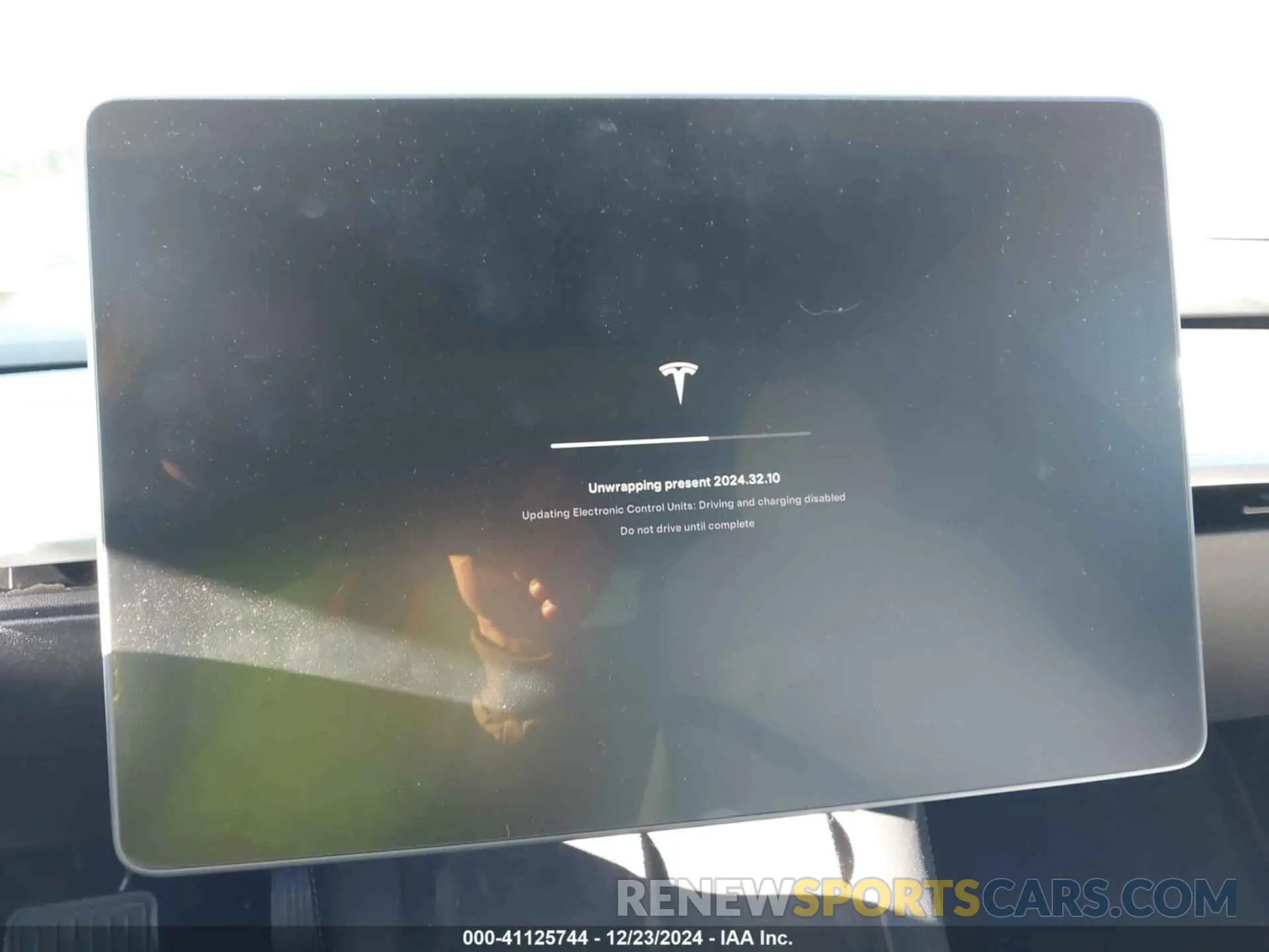 18 fotografías del automóvil dañado 5YJ3E1EB3NF138932 TESLA MODEL 3 2022