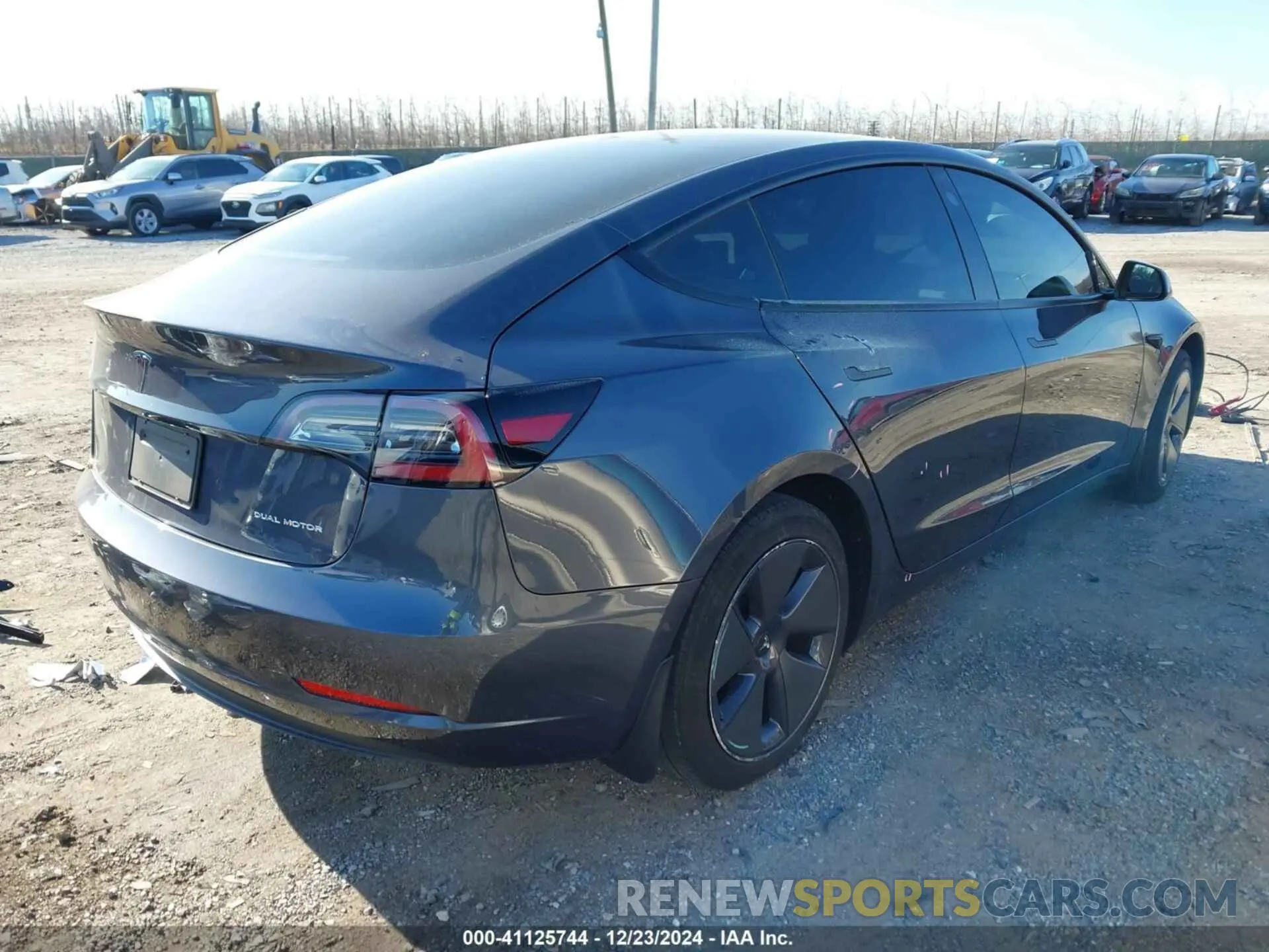 4 fotografías del automóvil dañado 5YJ3E1EB3NF138932 TESLA MODEL 3 2022