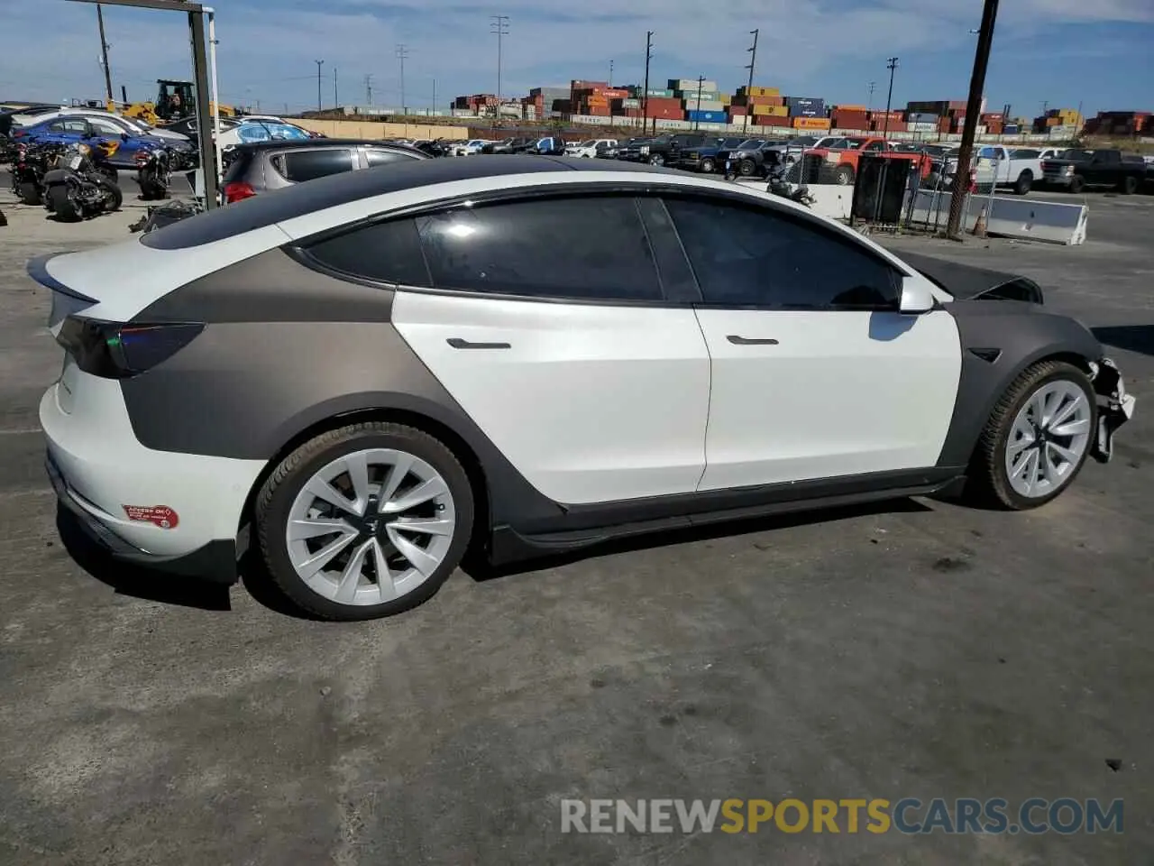 3 fotografías del automóvil dañado 5YJ3E1EB3NF143581 TESLA MODEL 3 2022
