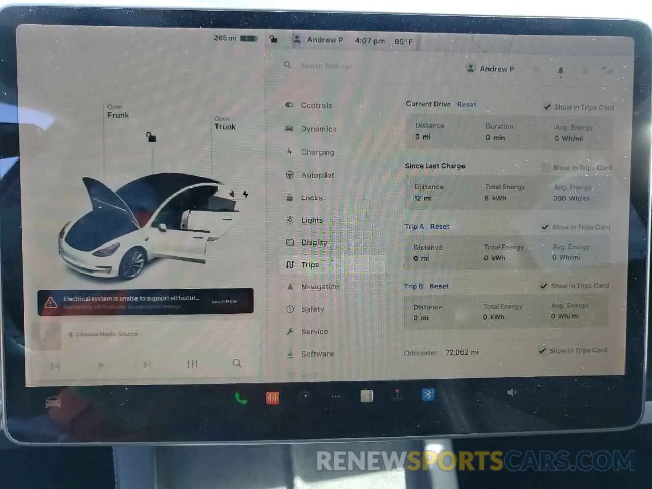 9 fotografías del automóvil dañado 5YJ3E1EB3NF143581 TESLA MODEL 3 2022