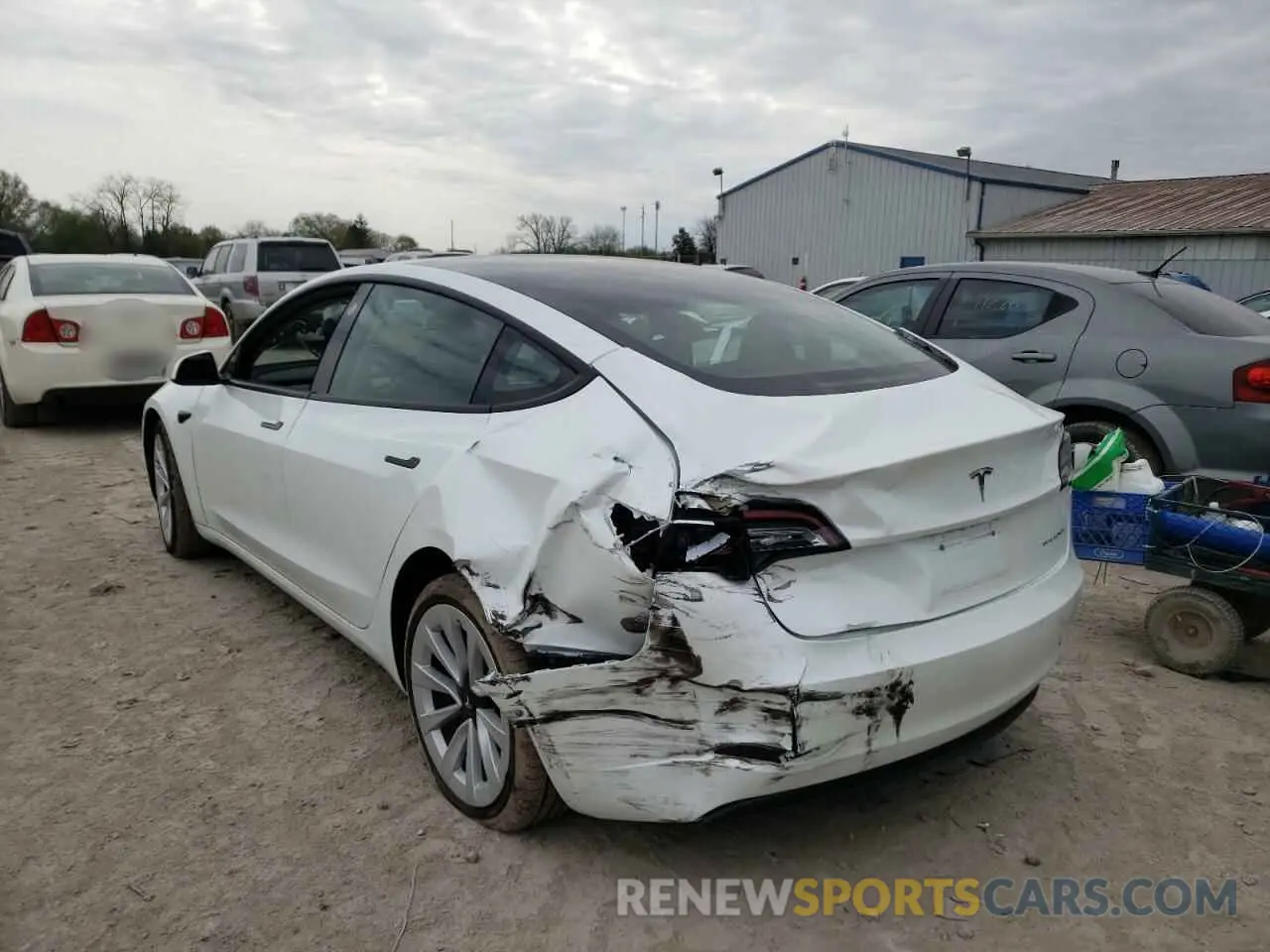 3 fotografías del automóvil dañado 5YJ3E1EB3NF181621 TESLA MODEL 3 2022