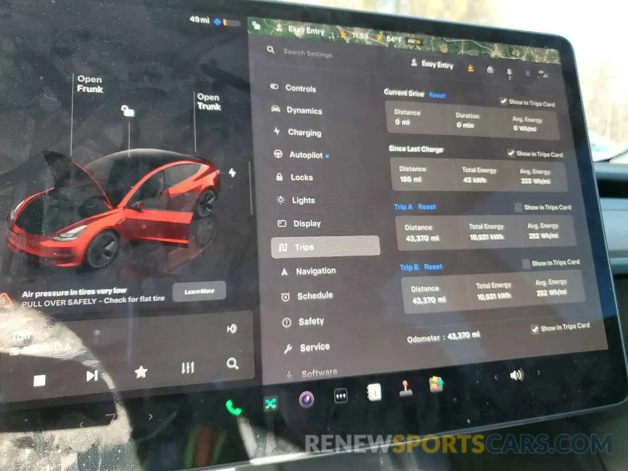 9 fotografías del automóvil dañado 5YJ3E1EB3NF183336 TESLA MODEL 3 2022