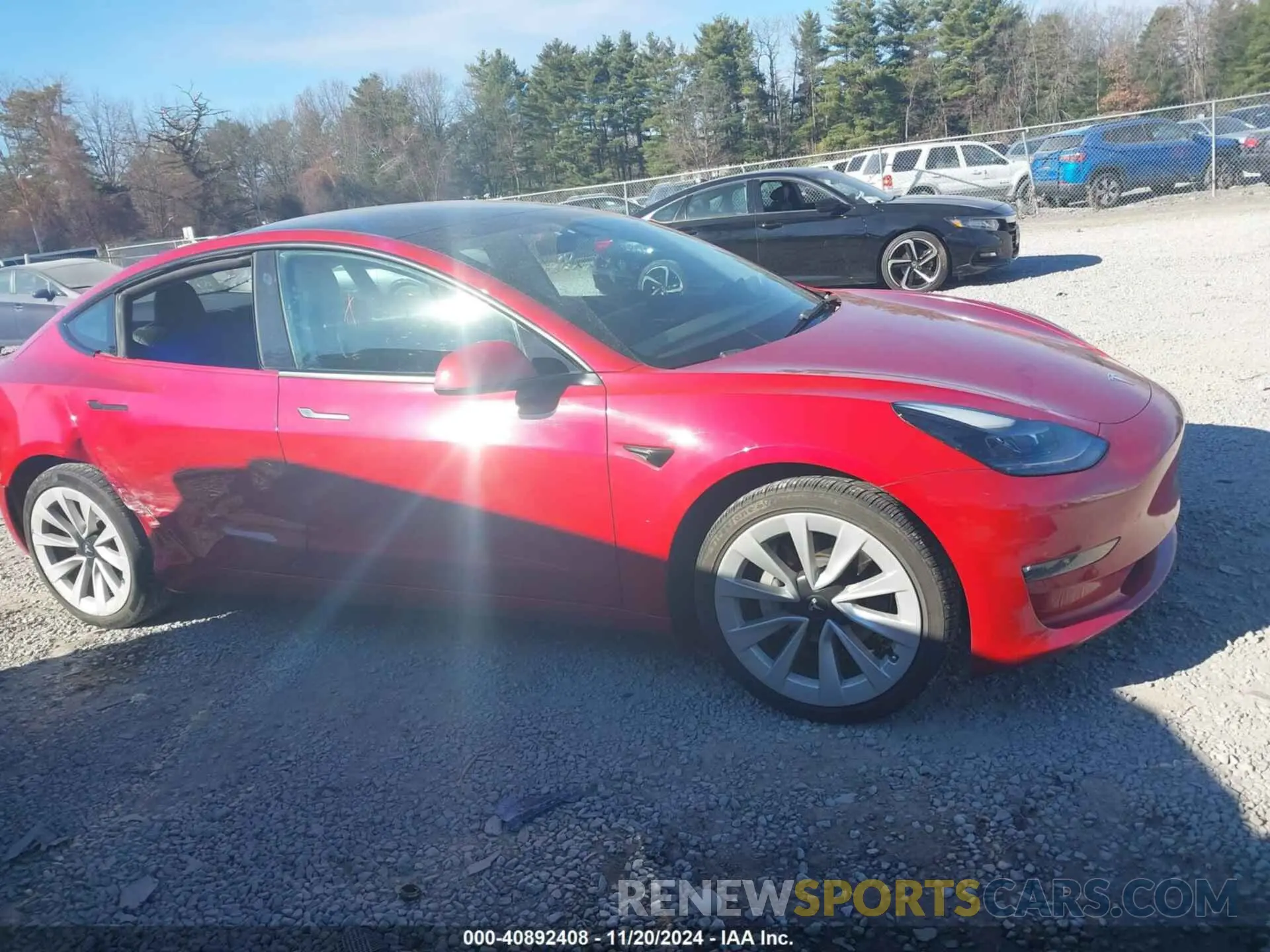 13 fotografías del automóvil dañado 5YJ3E1EB3NF187015 TESLA MODEL 3 2022