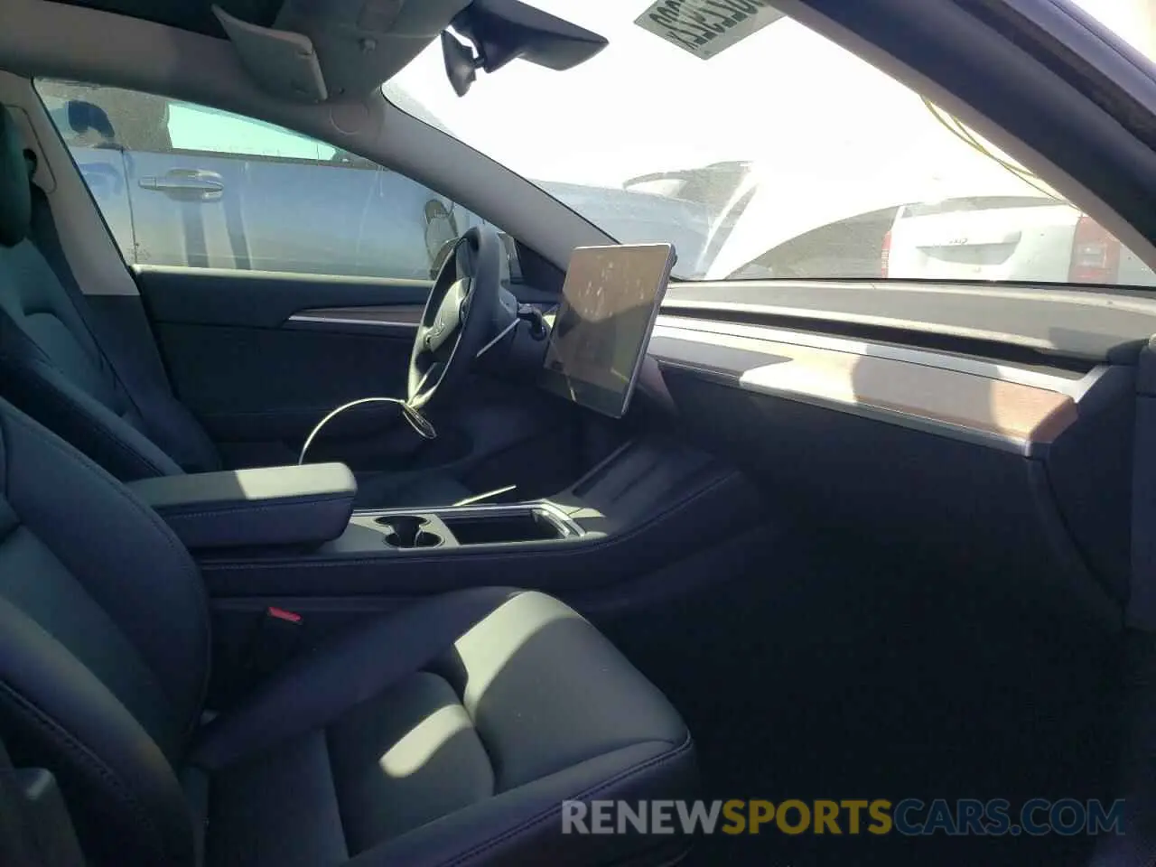 5 fotografías del automóvil dañado 5YJ3E1EB3NF233636 TESLA MODEL 3 2022
