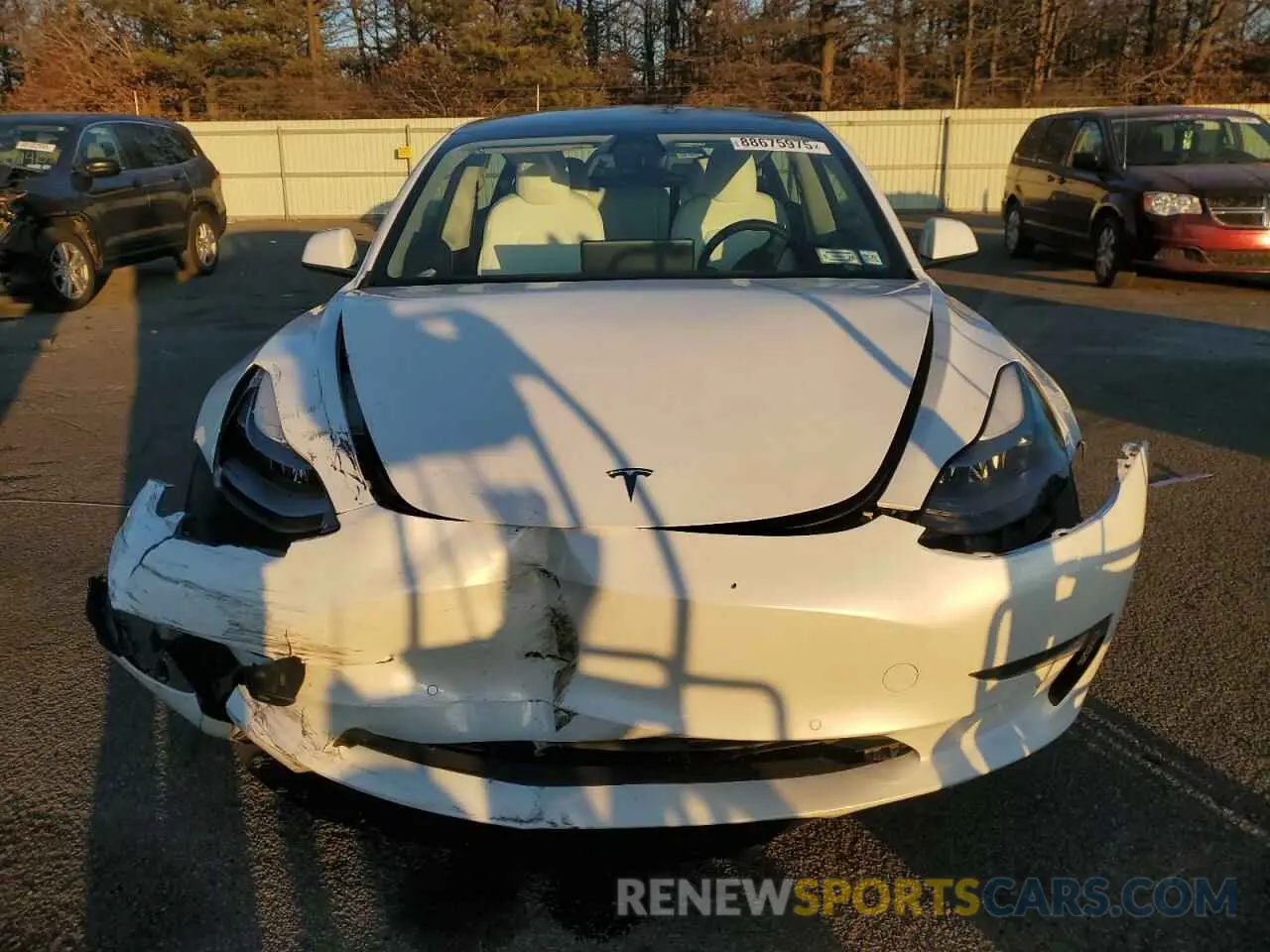 5 fotografías del automóvil dañado 5YJ3E1EB3NF238271 TESLA MODEL 3 2022