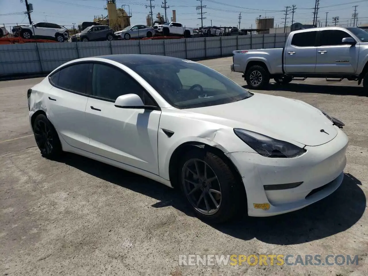 4 fotografías del automóvil dañado 5YJ3E1EB3NF253434 TESLA MODEL 3 2022