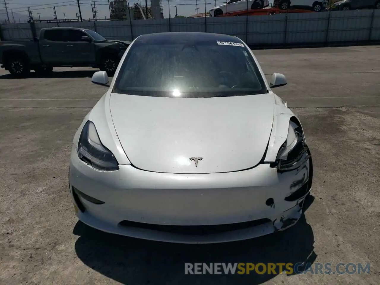 5 fotografías del automóvil dañado 5YJ3E1EB3NF253434 TESLA MODEL 3 2022