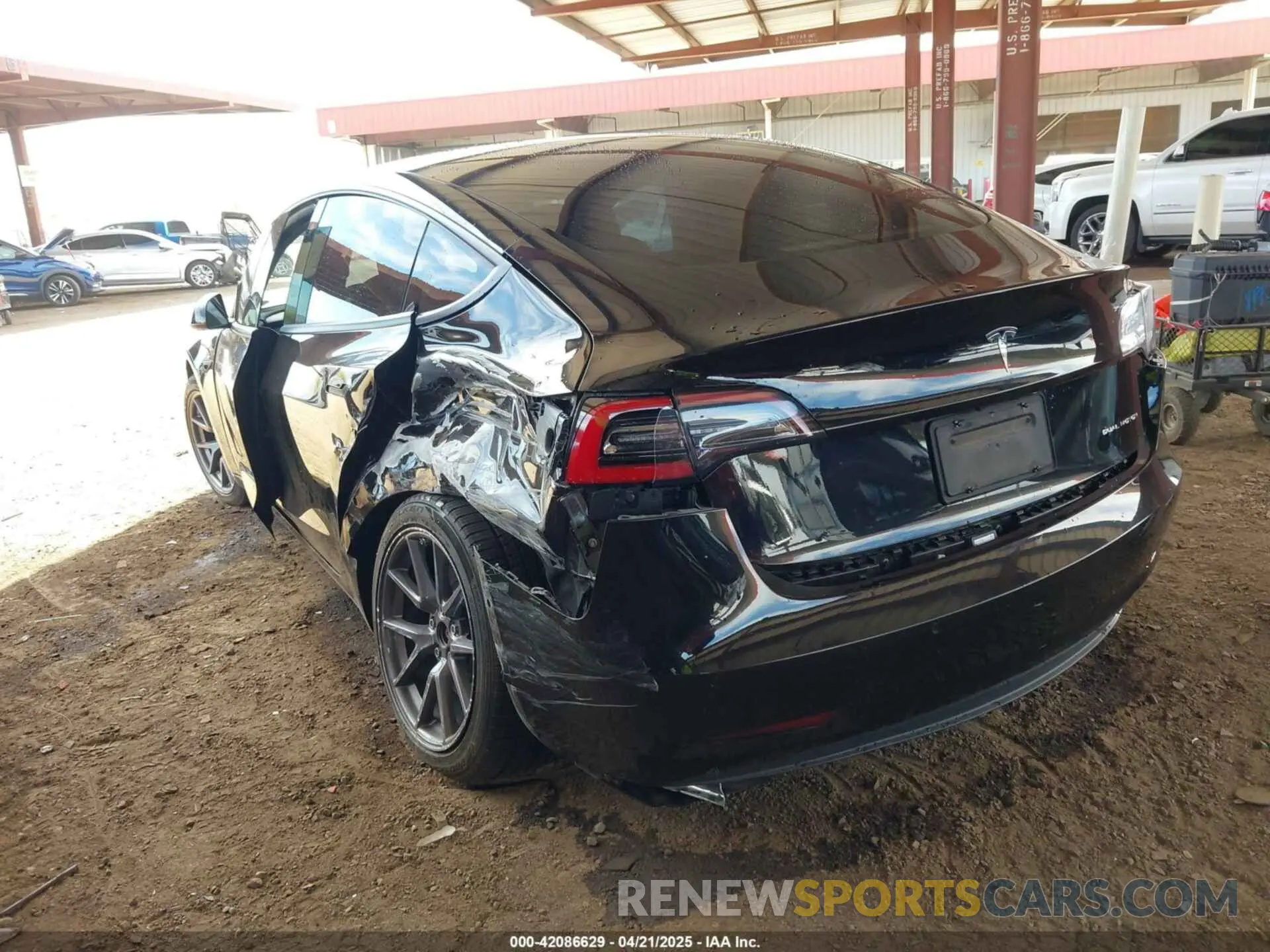 3 fotografías del automóvil dañado 5YJ3E1EB3NF257077 TESLA MODEL 3 2022