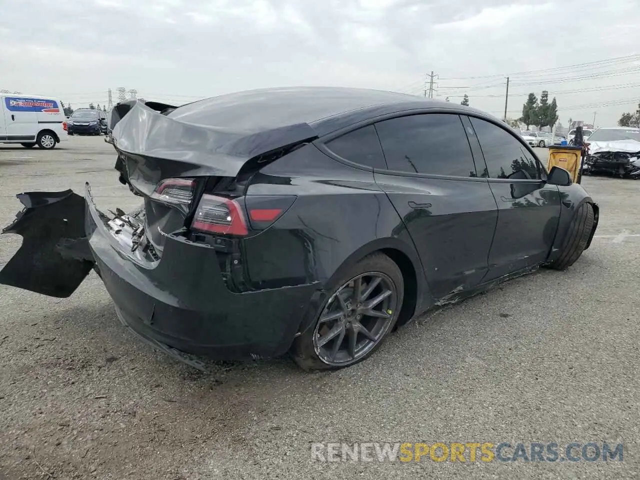 3 fotografías del automóvil dañado 5YJ3E1EB3NF257774 TESLA MODEL 3 2022