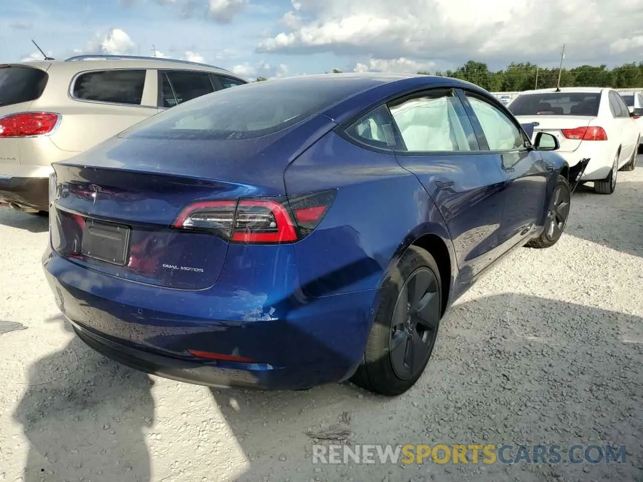 3 fotografías del automóvil dañado 5YJ3E1EB3NF274011 TESLA MODEL 3 2022