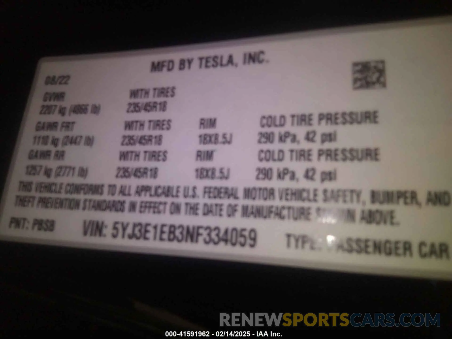 9 fotografías del automóvil dañado 5YJ3E1EB3NF334059 TESLA MODEL 3 2022