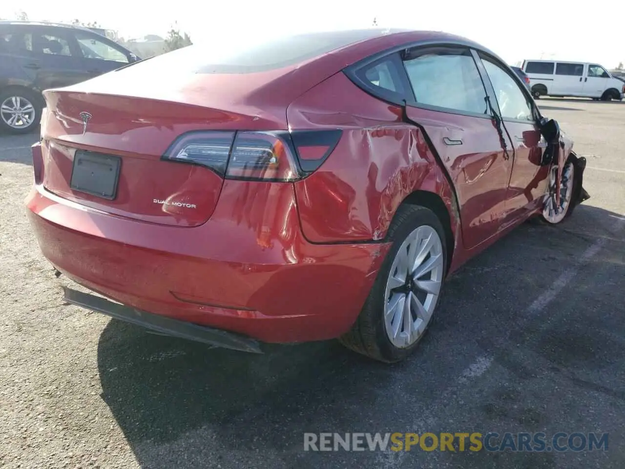 4 fotografías del automóvil dañado 5YJ3E1EB4NF145002 TESLA MODEL 3 2022