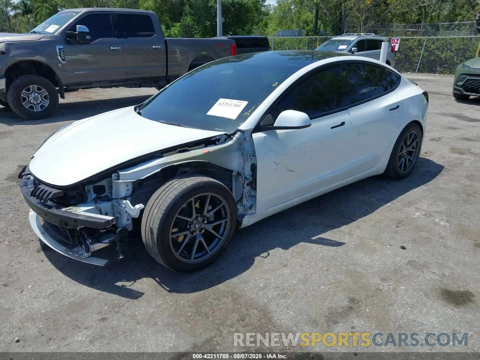 6 fotografías del automóvil dañado 5YJ3E1EB4NF163001 TESLA MODEL 3 2022