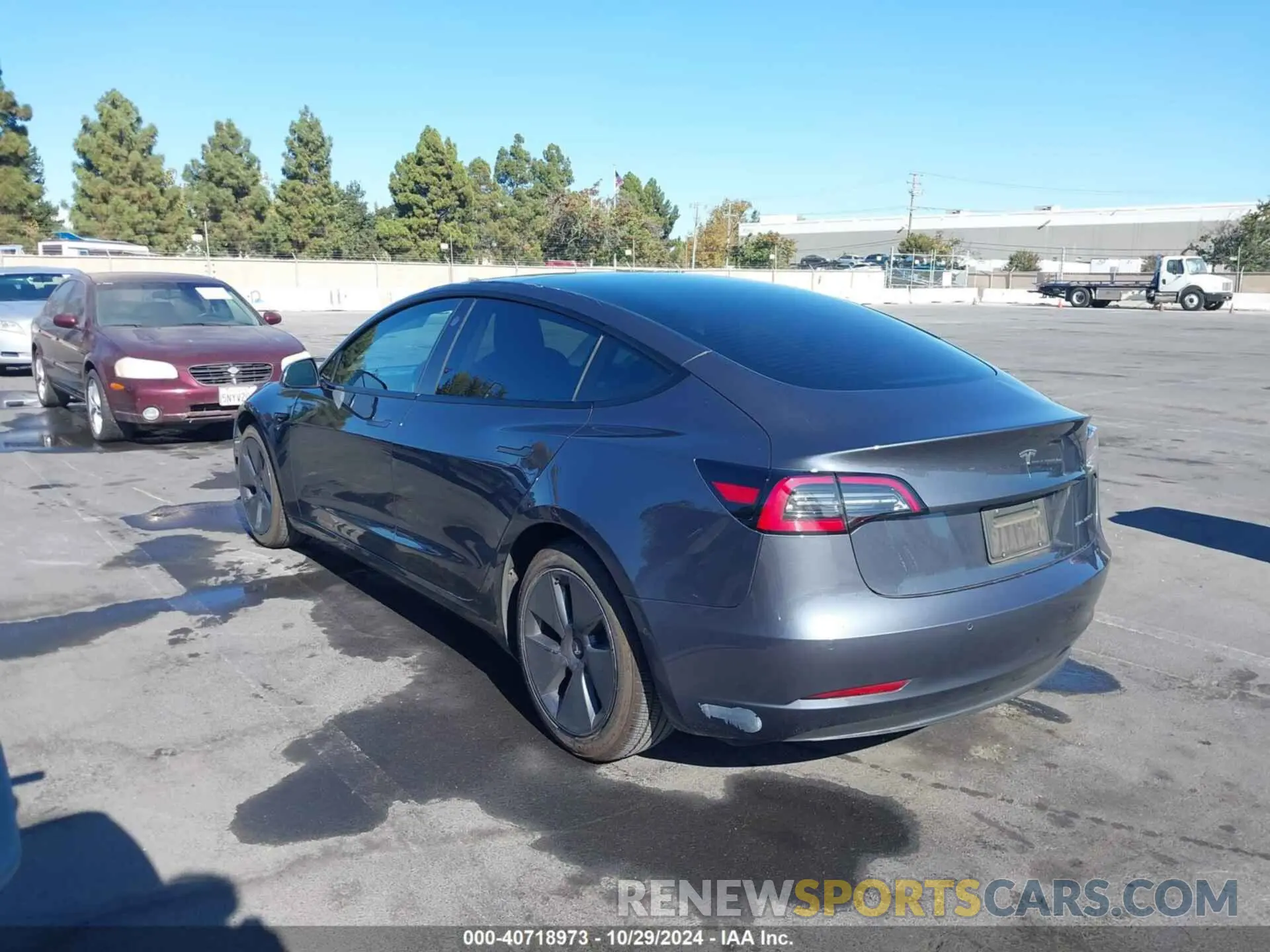3 fotografías del automóvil dañado 5YJ3E1EB4NF171860 TESLA MODEL 3 2022