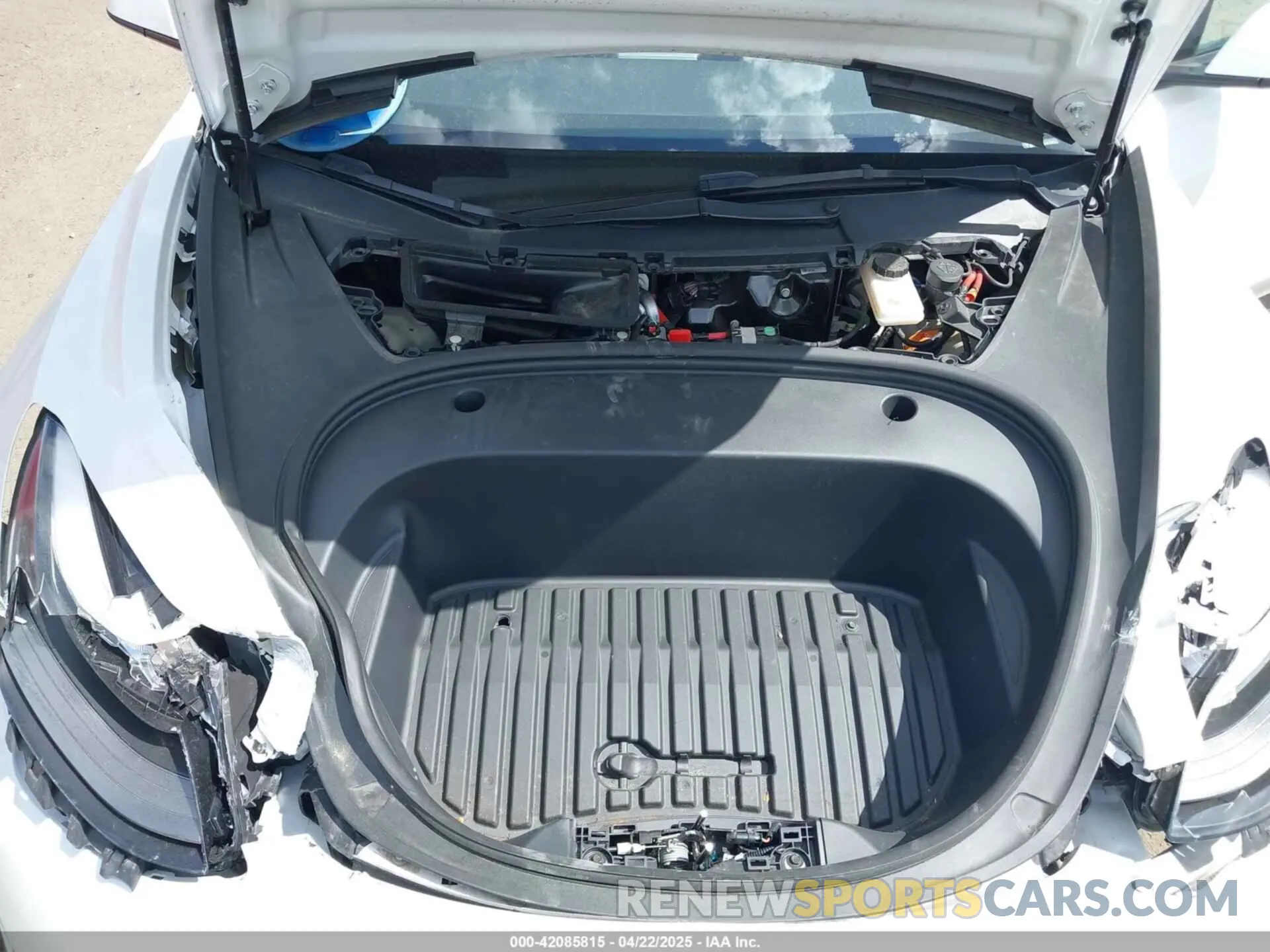 10 fotografías del automóvil dañado 5YJ3E1EB4NF183832 TESLA MODEL 3 2022