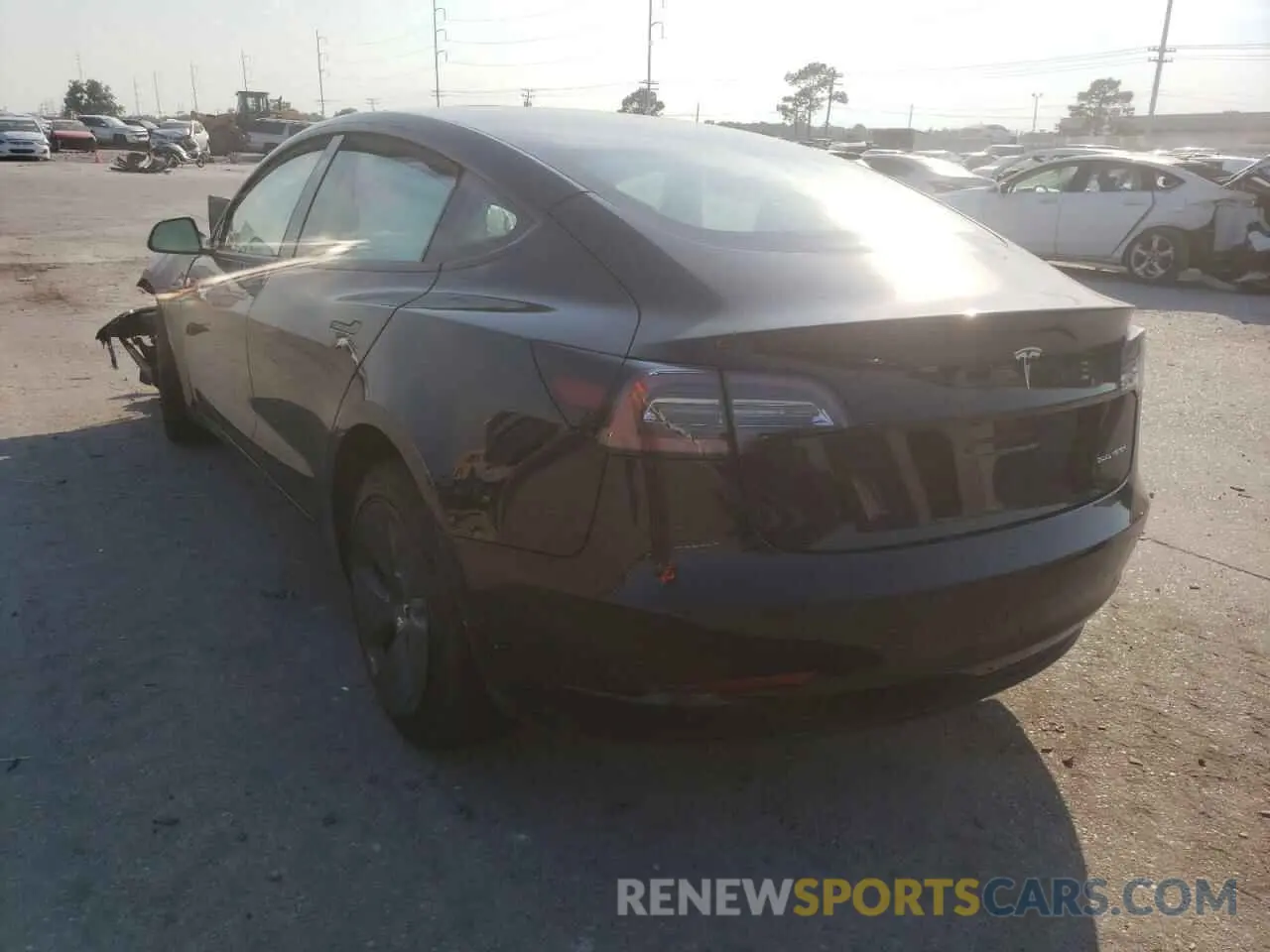 3 fotografías del automóvil dañado 5YJ3E1EB4NF190375 TESLA MODEL 3 2022