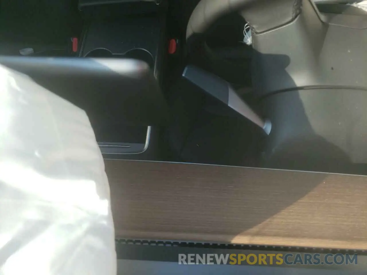 8 fotografías del automóvil dañado 5YJ3E1EB4NF190375 TESLA MODEL 3 2022