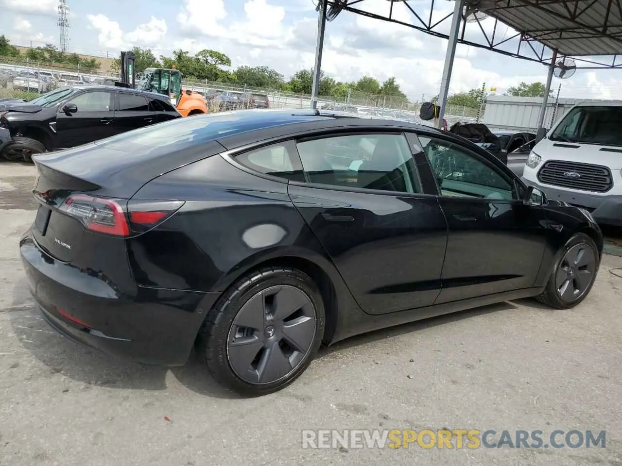 3 fotografías del automóvil dañado 5YJ3E1EB4NF286040 TESLA MODEL 3 2022