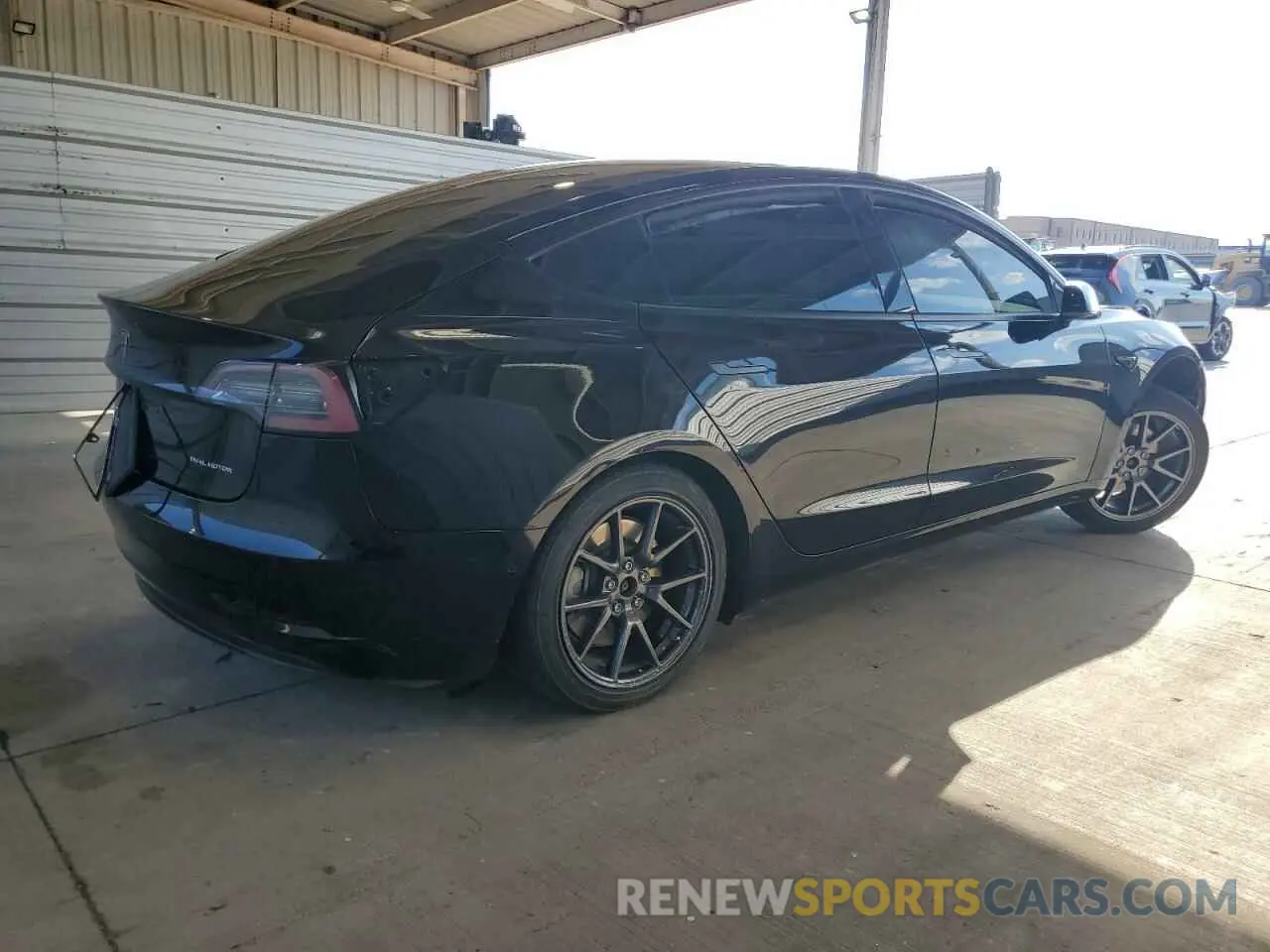3 fotografías del automóvil dañado 5YJ3E1EB4NF288449 TESLA MODEL 3 2022