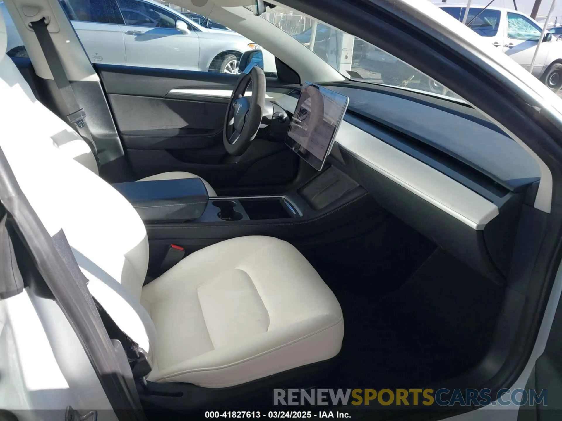 5 fotografías del automóvil dañado 5YJ3E1EB4NF331218 TESLA MODEL 3 2022