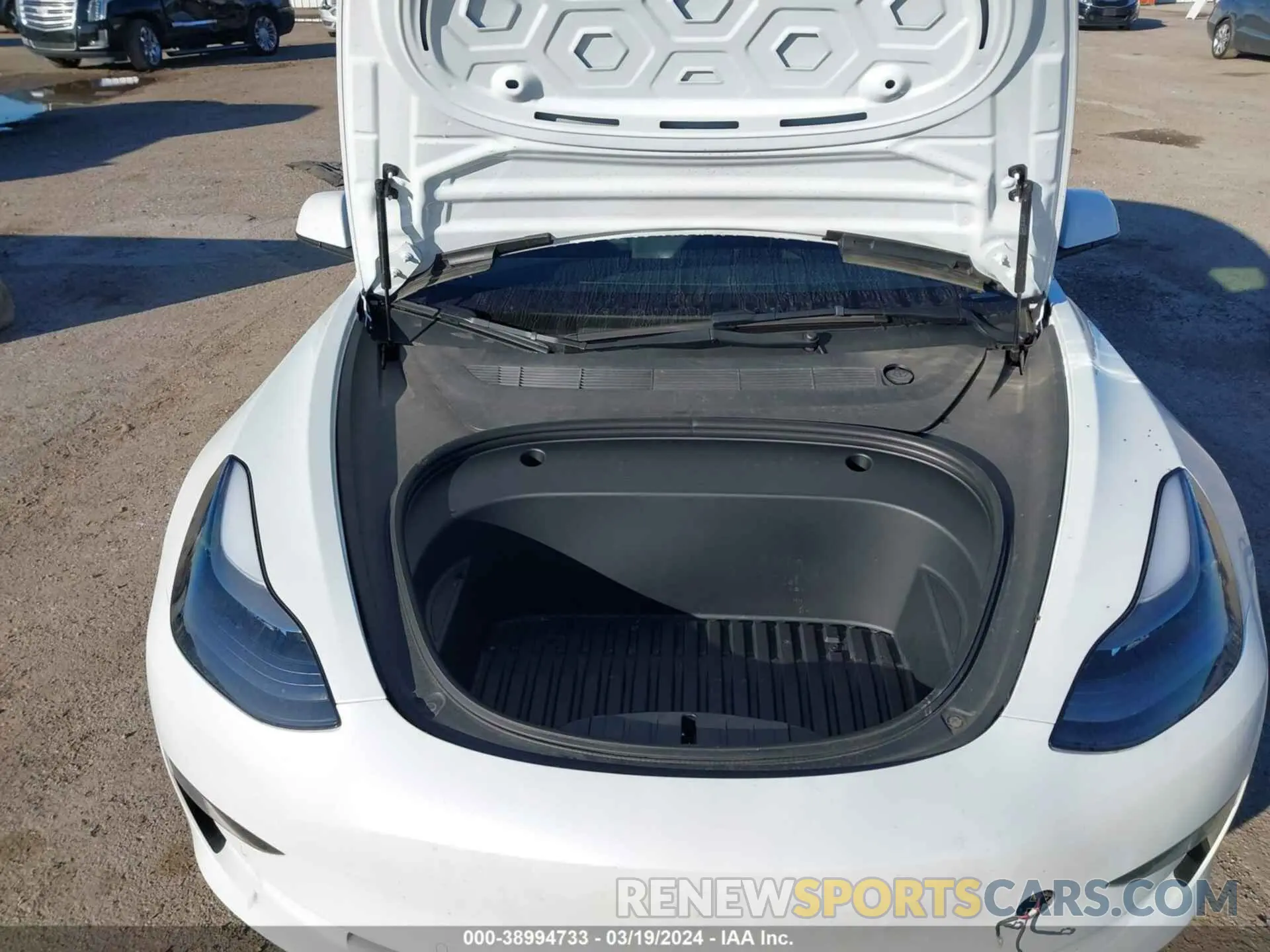 10 fotografías del automóvil dañado 5YJ3E1EB4NF334586 TESLA MODEL 3 2022