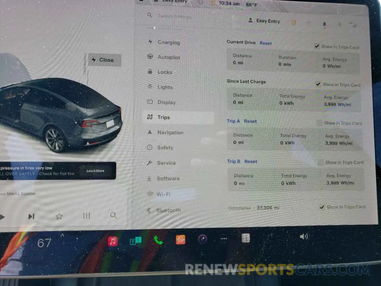 9 fotografías del automóvil dañado 5YJ3E1EB5NF105785 TESLA MODEL 3 2022