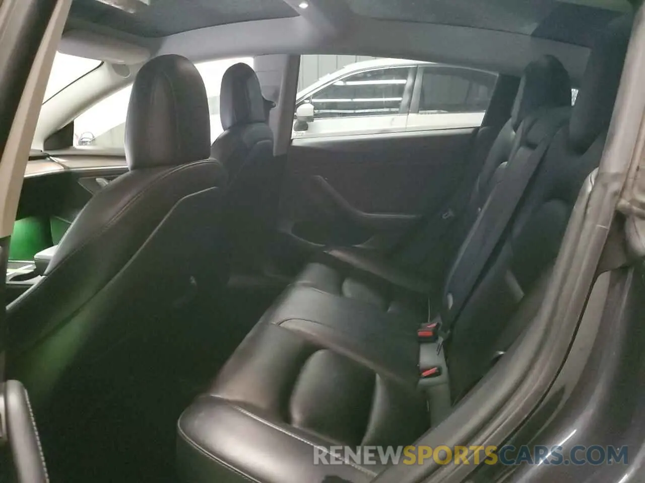 10 fotografías del automóvil dañado 5YJ3E1EB5NF106046 TESLA MODEL 3 2022