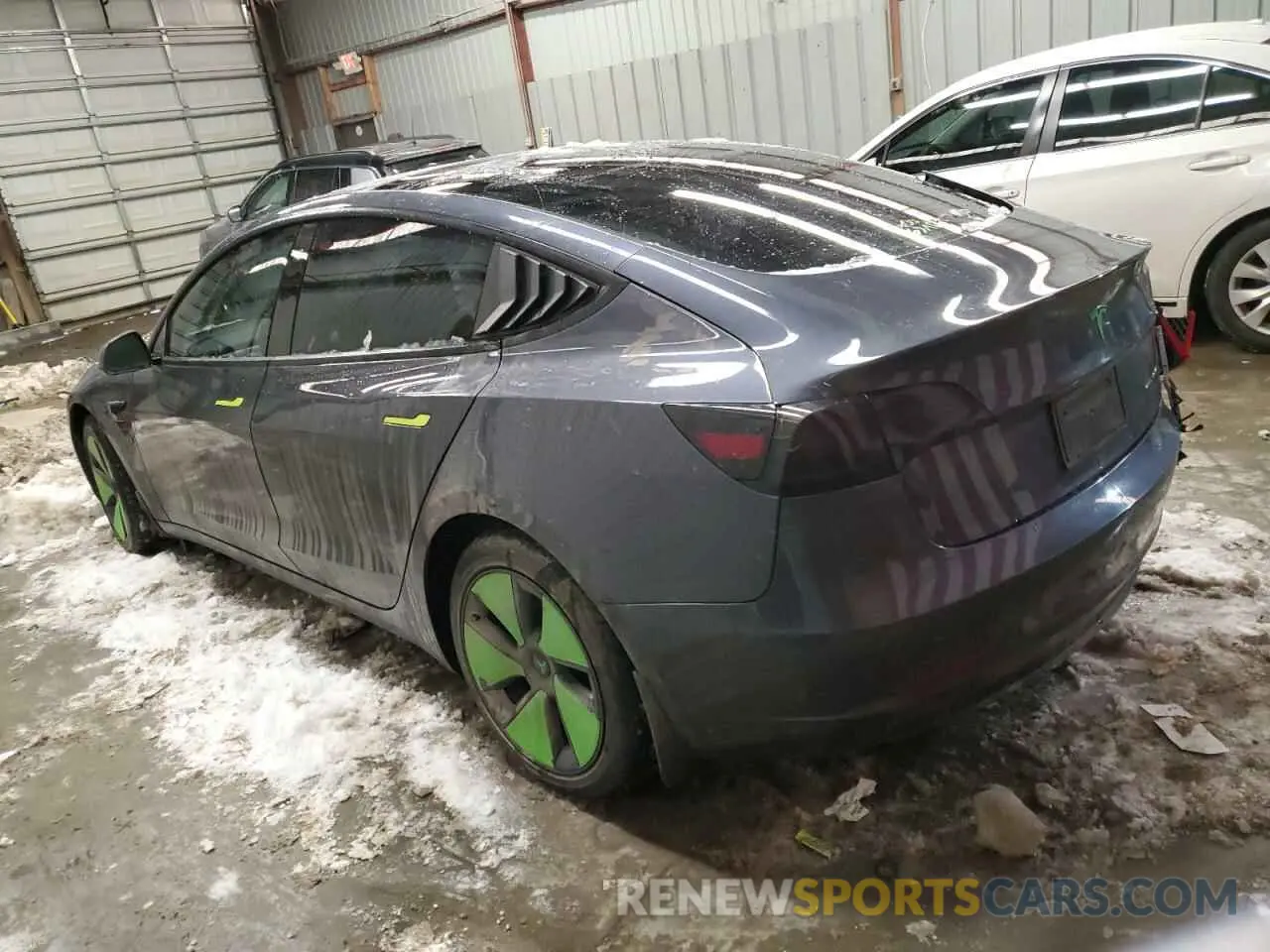 2 fotografías del automóvil dañado 5YJ3E1EB5NF106046 TESLA MODEL 3 2022