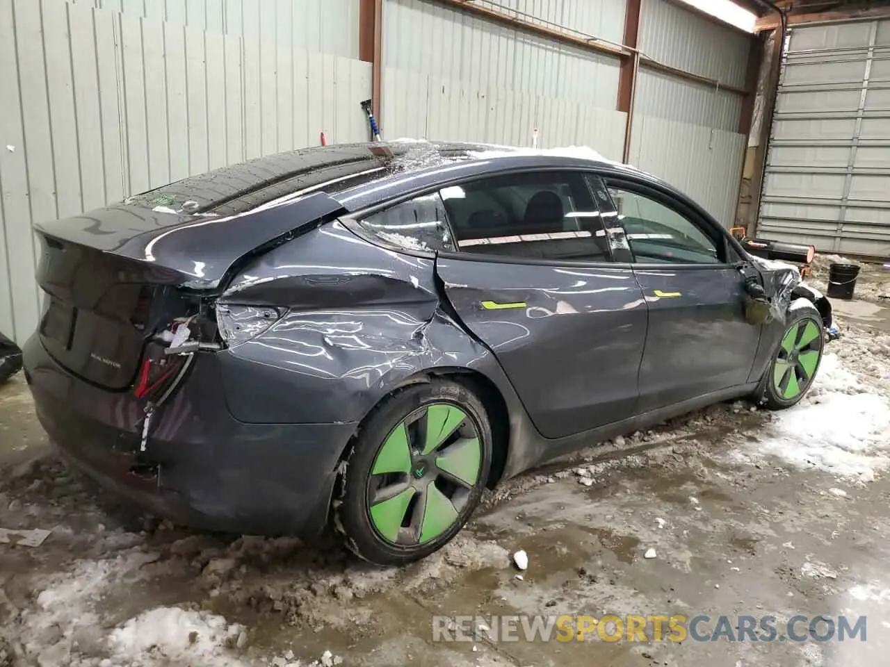 3 fotografías del automóvil dañado 5YJ3E1EB5NF106046 TESLA MODEL 3 2022