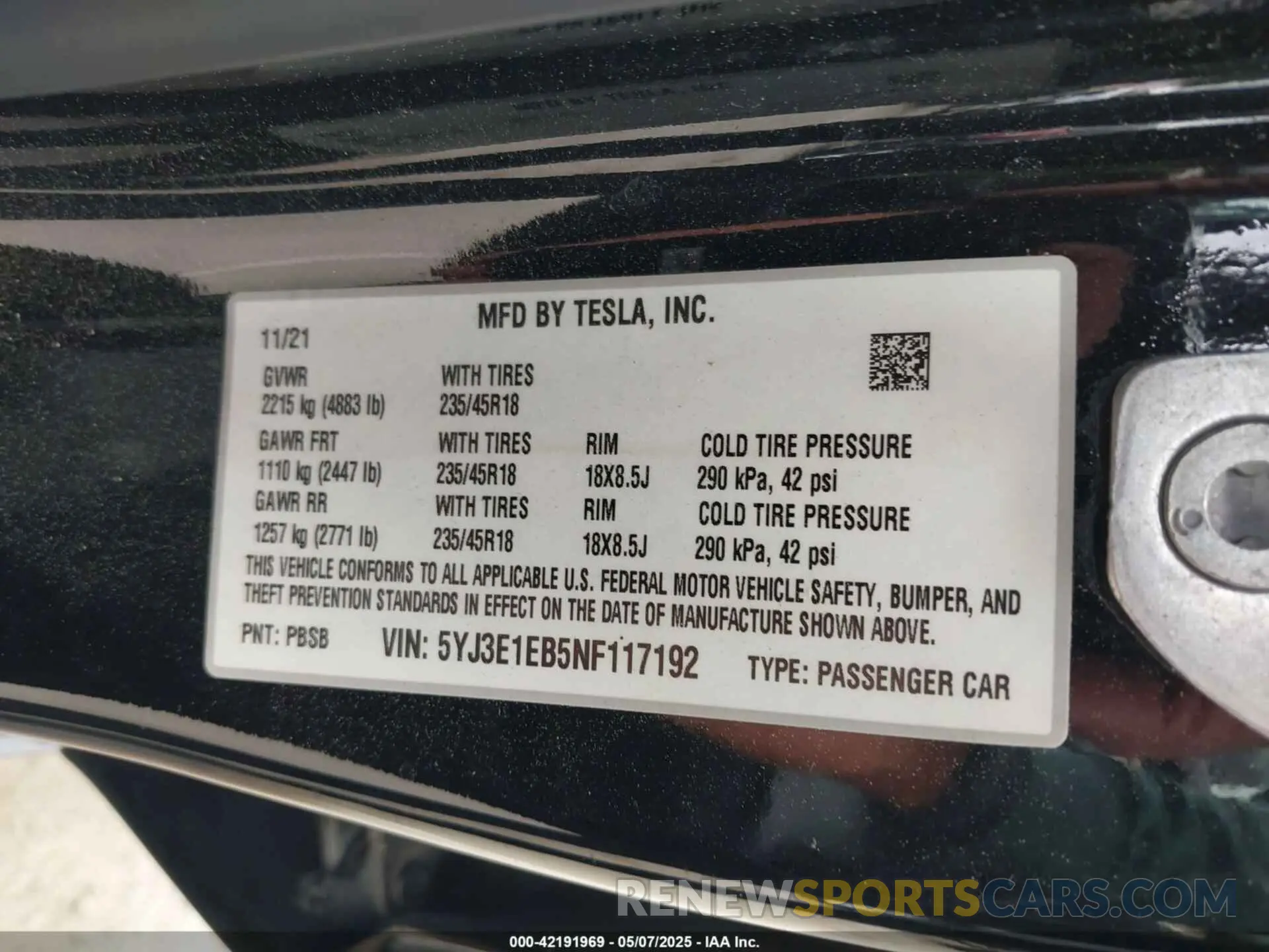 9 fotografías del automóvil dañado 5YJ3E1EB5NF117192 TESLA MODEL 3 2022