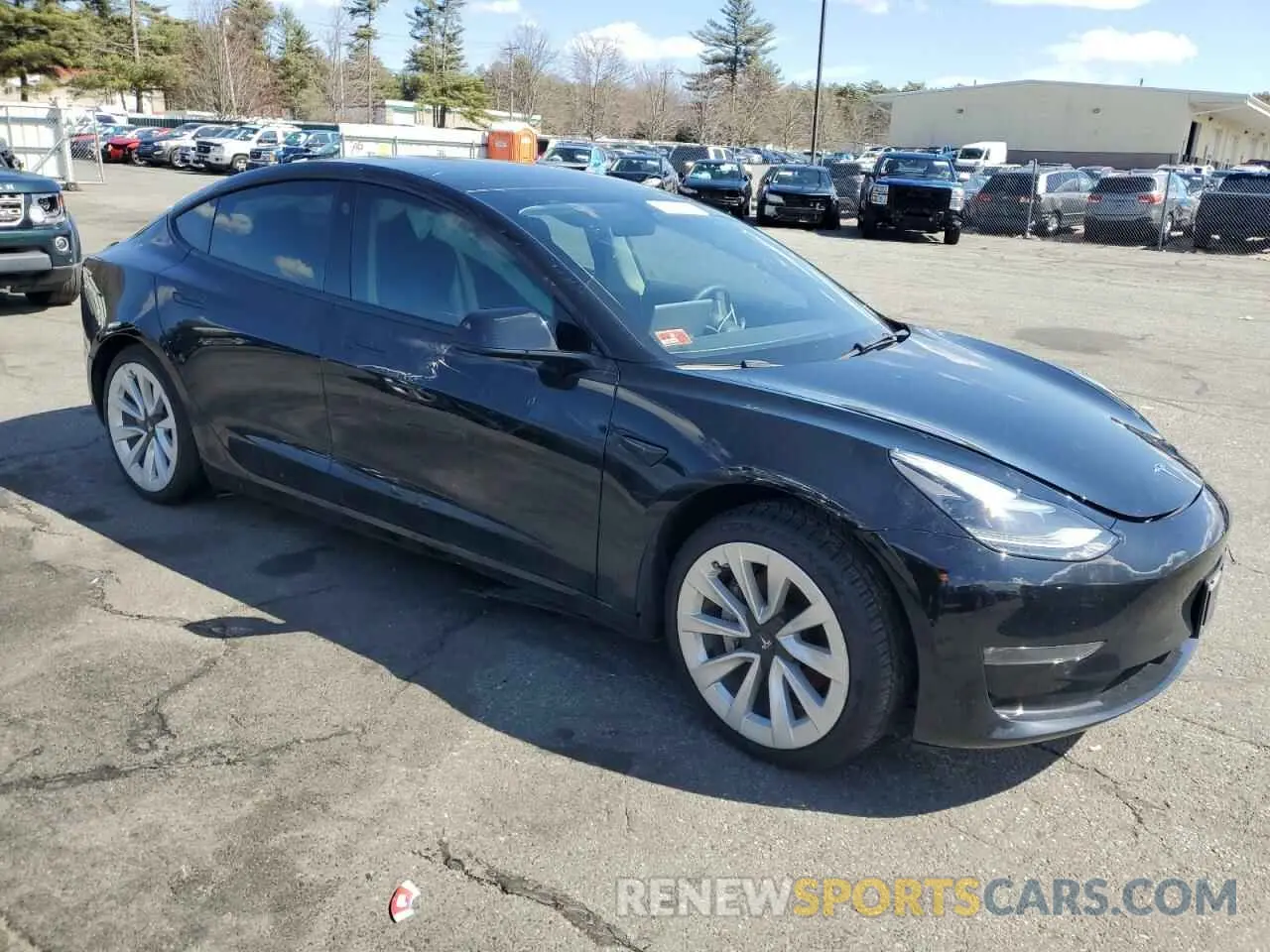 4 fotografías del automóvil dañado 5YJ3E1EB5NF118892 TESLA MODEL 3 2022