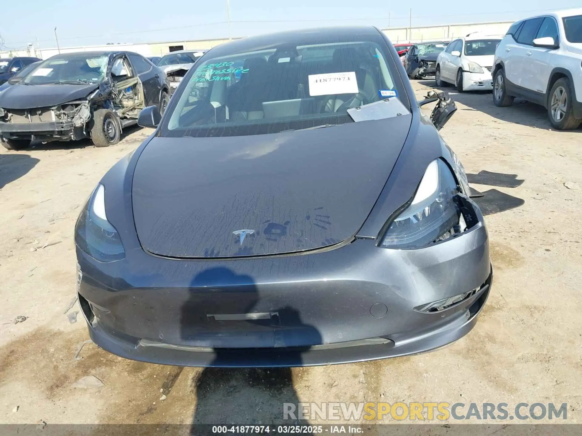 11 fotografías del automóvil dañado 5YJ3E1EB5NF124286 TESLA MODEL 3 2022