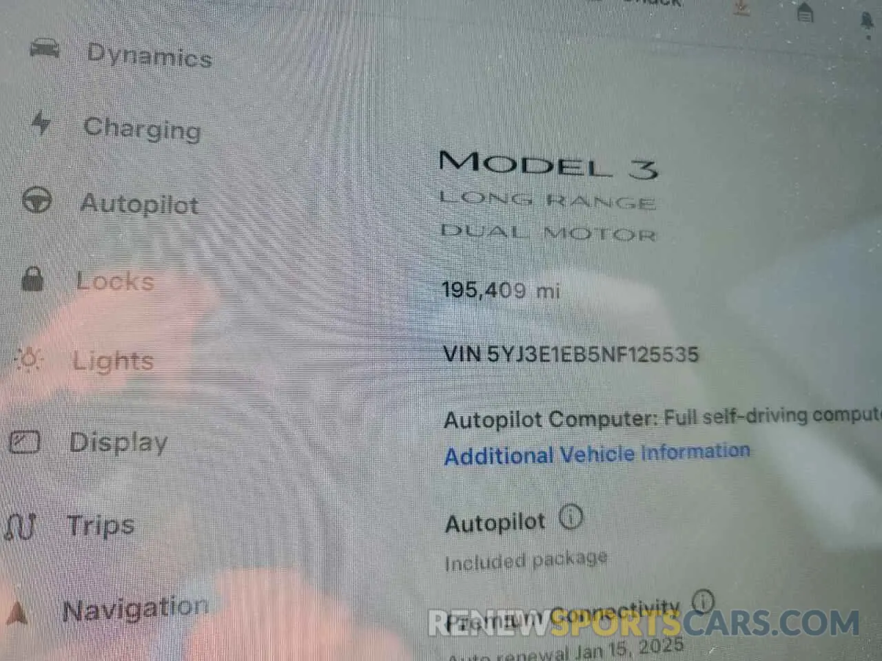 9 fotografías del automóvil dañado 5YJ3E1EB5NF125535 TESLA MODEL 3 2022
