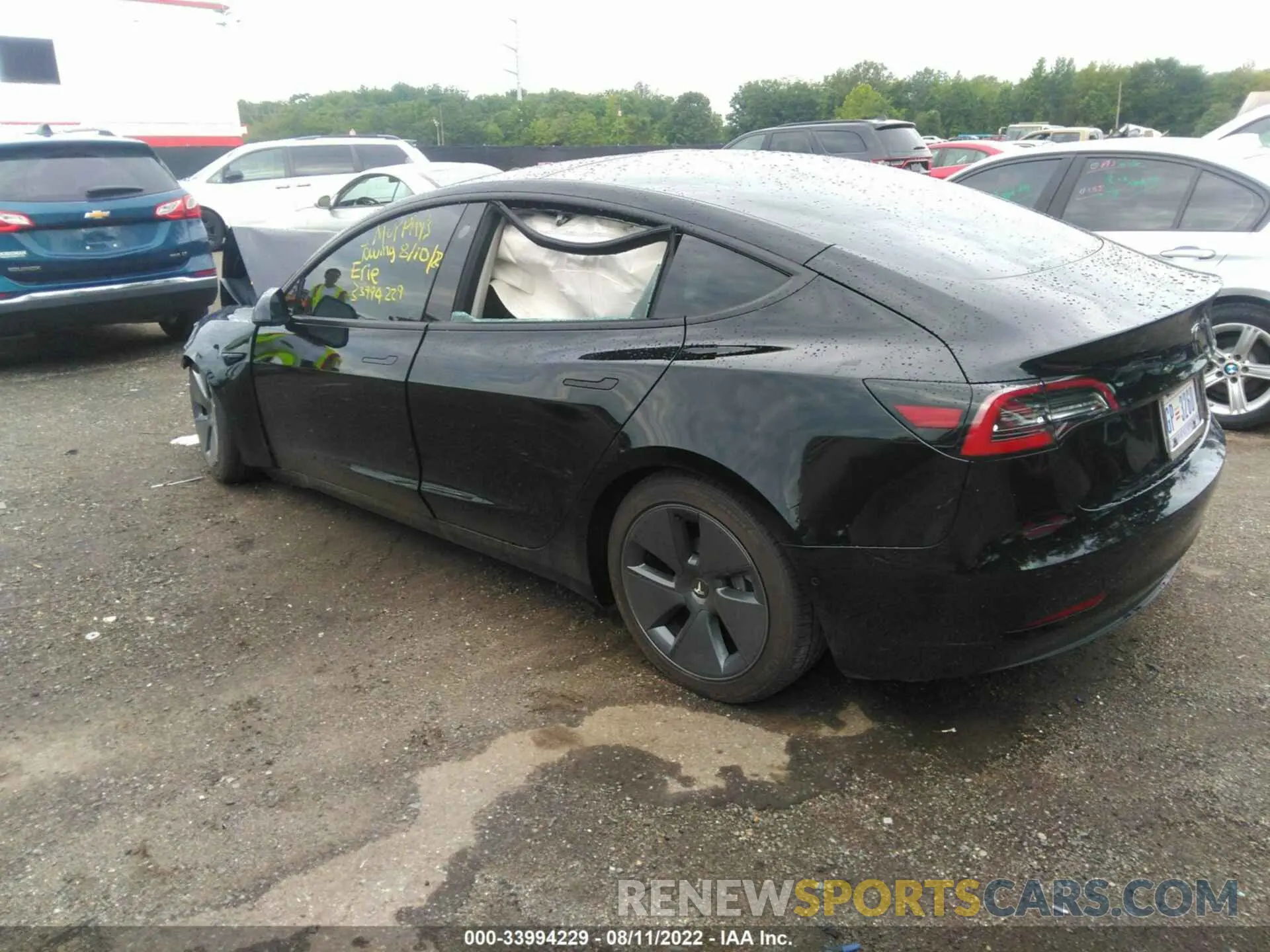 3 fotografías del automóvil dañado 5YJ3E1EB5NF167185 TESLA MODEL 3 2022