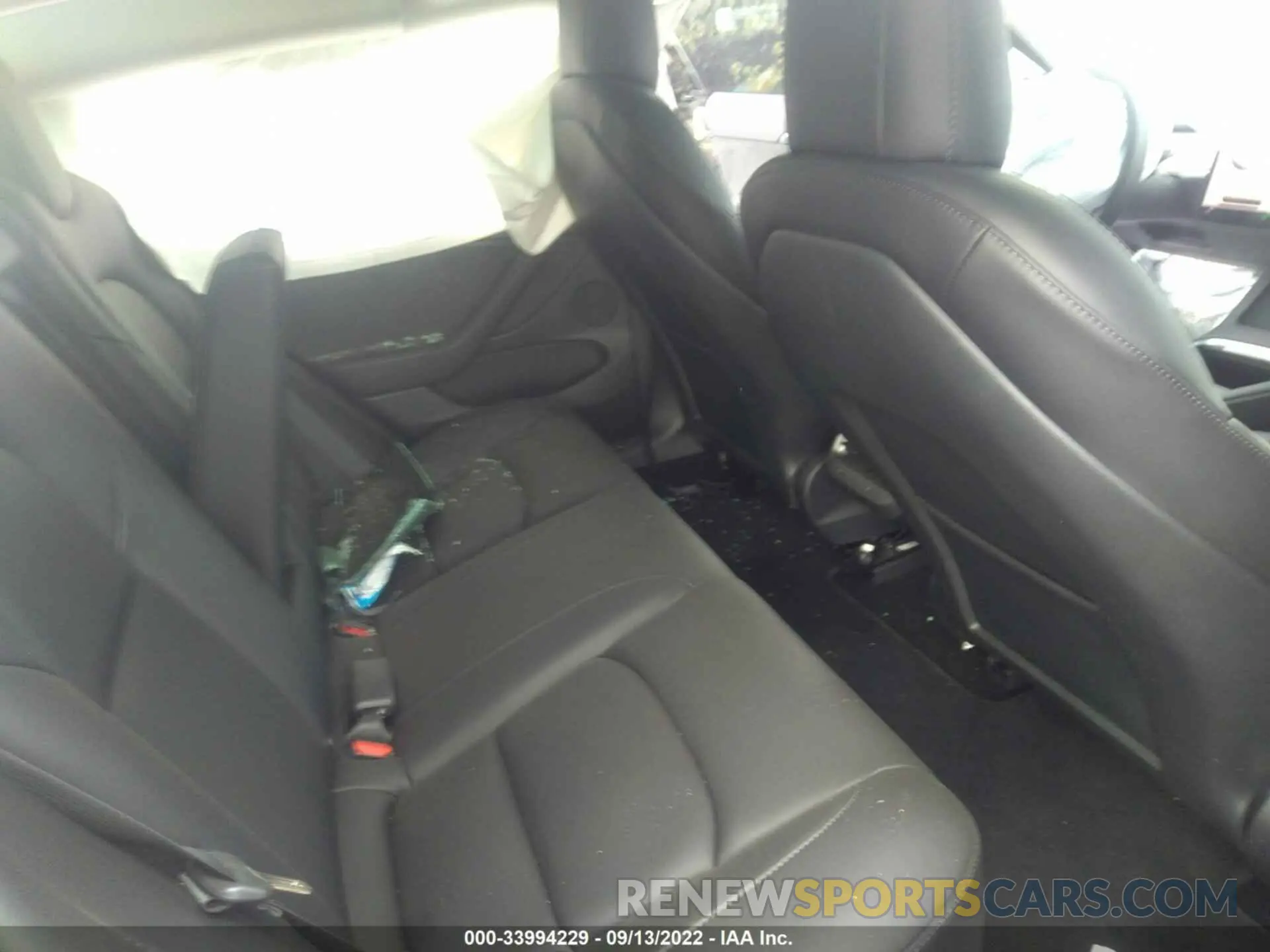8 fotografías del automóvil dañado 5YJ3E1EB5NF167185 TESLA MODEL 3 2022